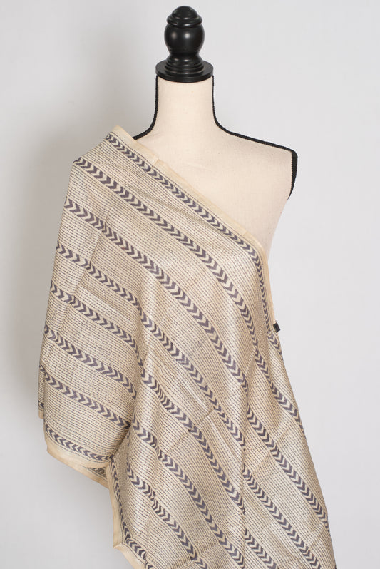 Mouli : Pure Tussar Silk Stole with Hand Embroidery Kantha Work – Beige and Grey image 0