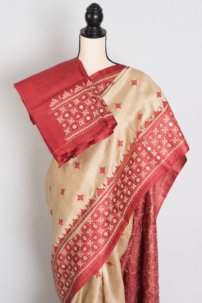 Aarini : Kutch Work Hand Embroidery Tussar Silk Saree in Beige and Red image 2