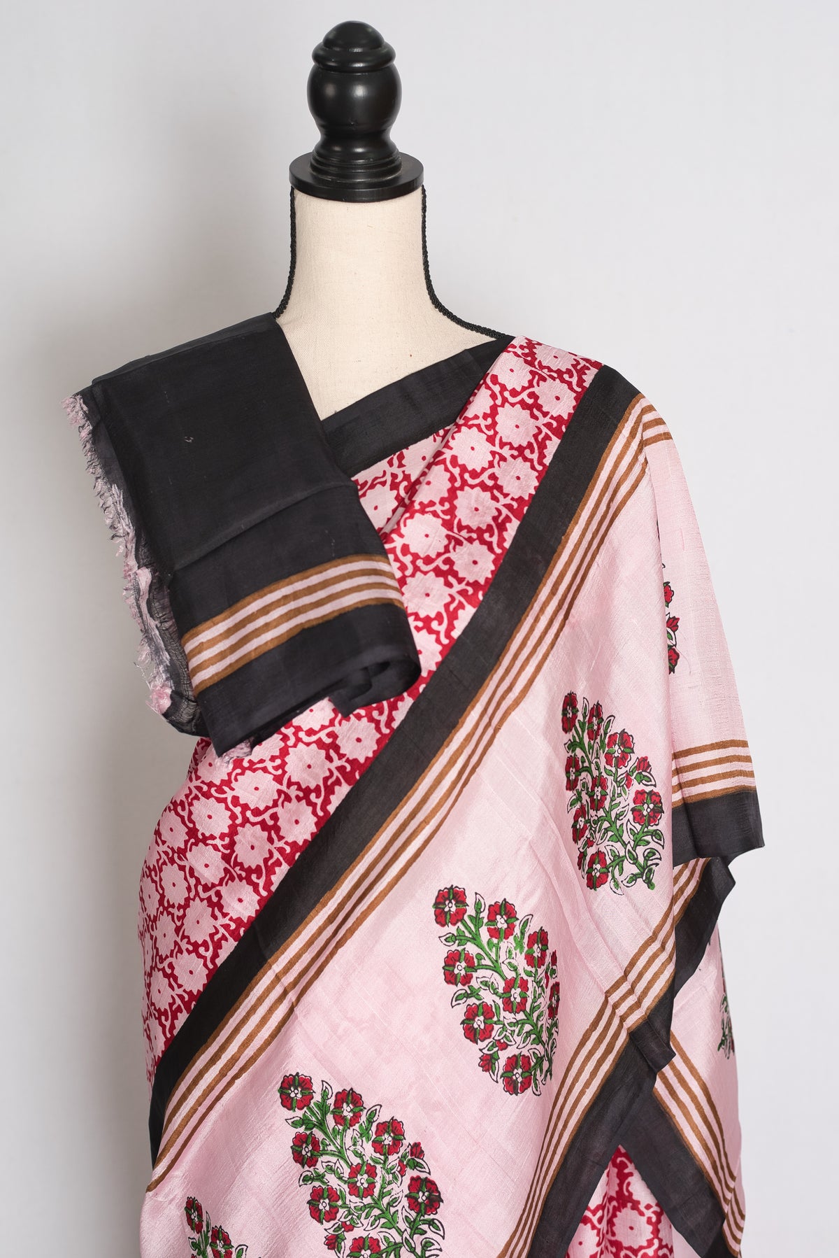Pritha : Light Pink and Black Hand Block Printed 3-Ply Murshidabad Silk Saree image 2