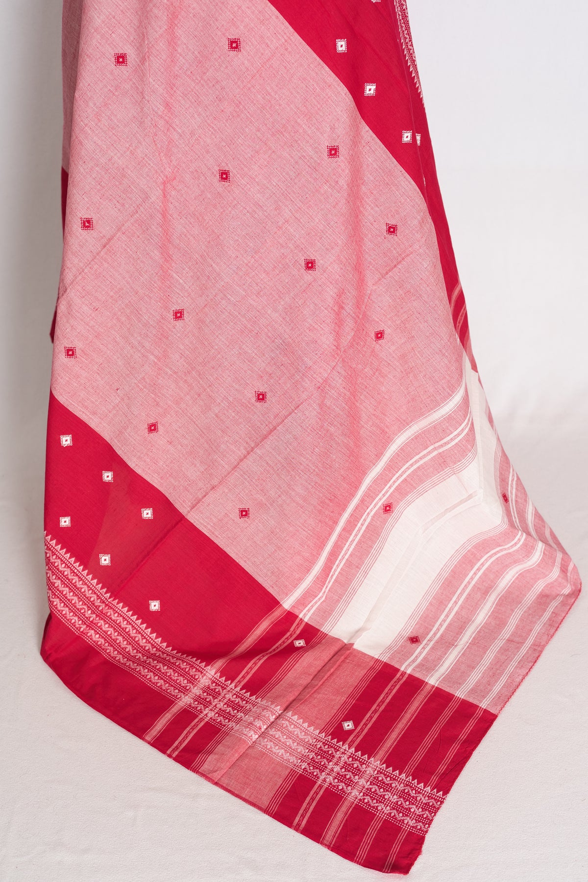 Rashi: Red and Pink Dhaniakhali Soft Cotton Bengali Traditional Saree image 3