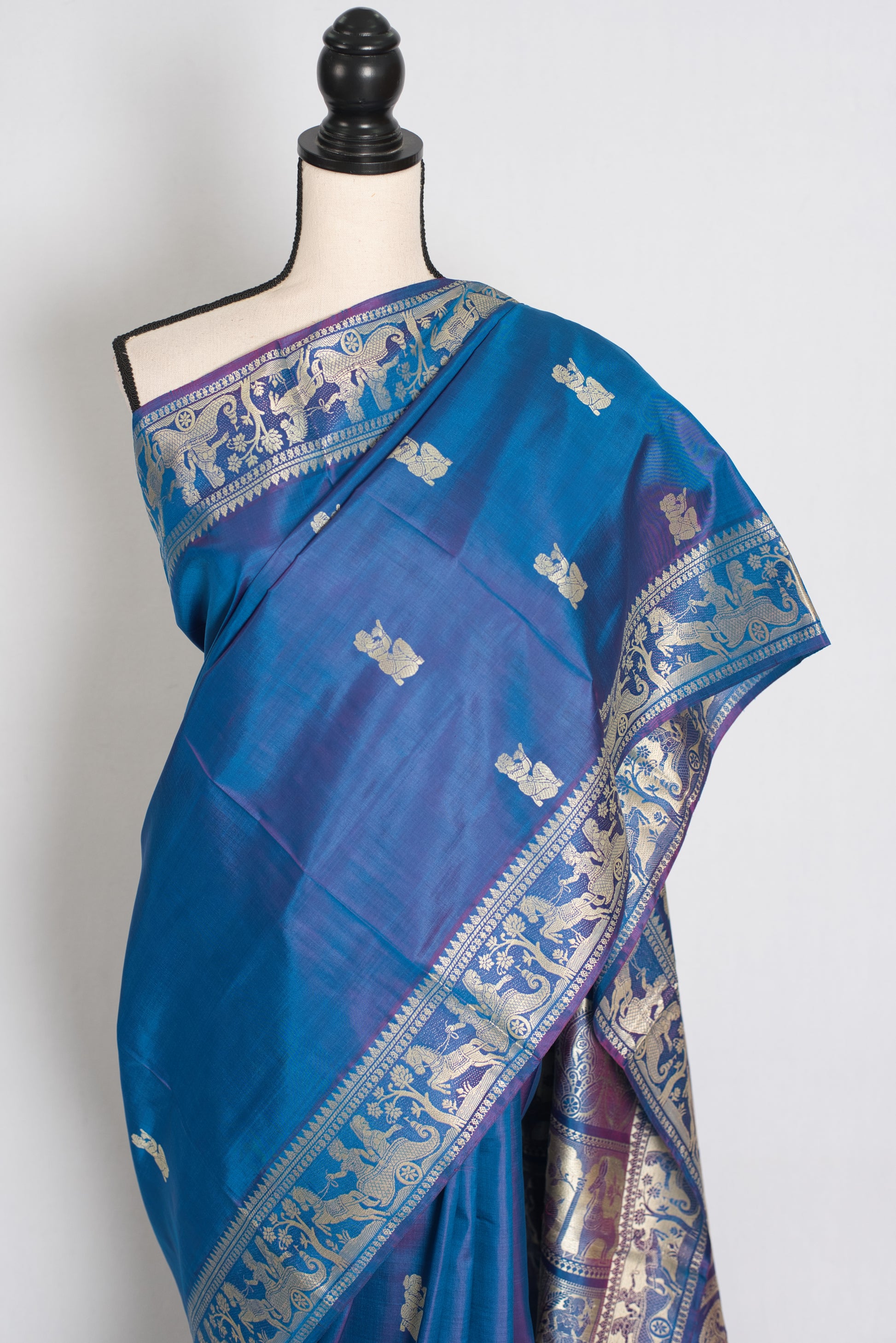 Arpita | Peacock Blue and Cream Handwoven Baluchari Silk Saree image 6