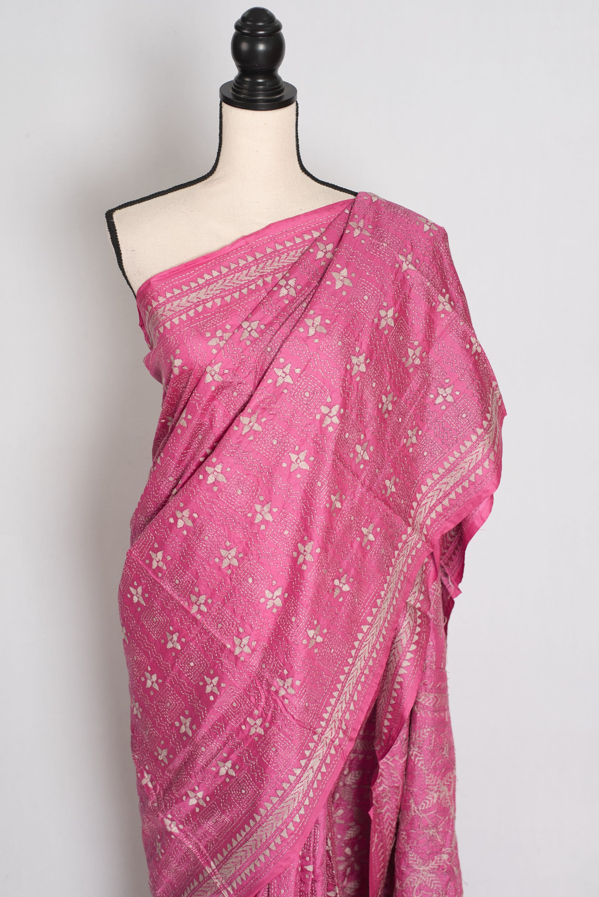 Bidisha : Vibrant Pink Hand Embroidered Kantha Stitch Pure Bangalore Silk Saree image 6