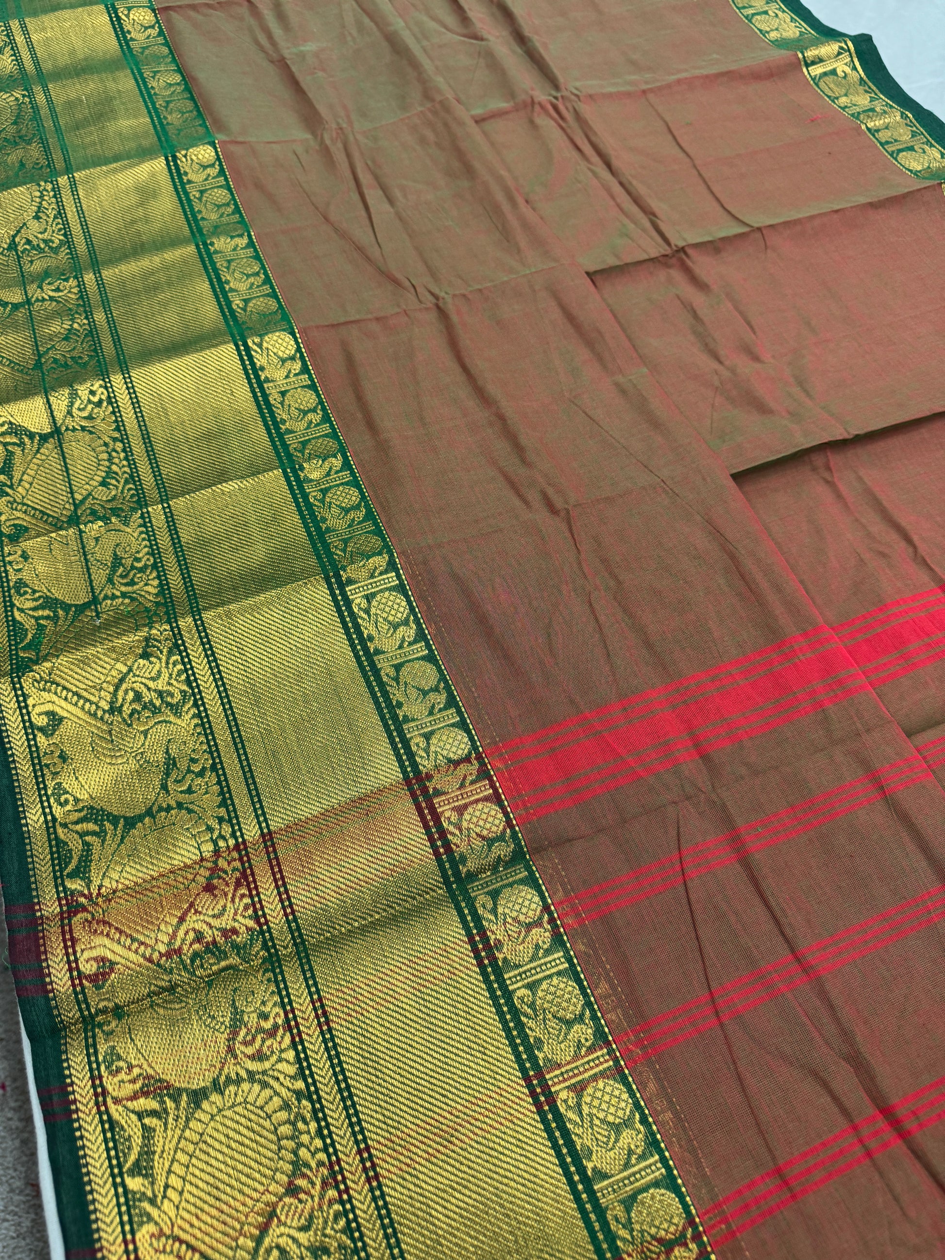 Yamini : Rusty Red Kanchi Cotton Saree - Handwoven South Indian Elegance image 2