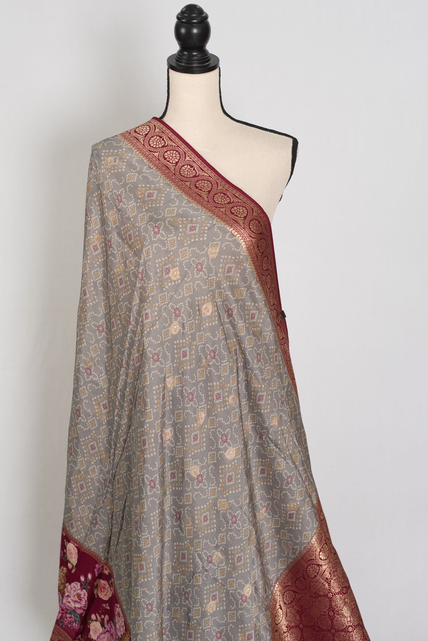 Mahi | Grey Patola & Floral Printed Dola Silk Banarasi Saree image 4