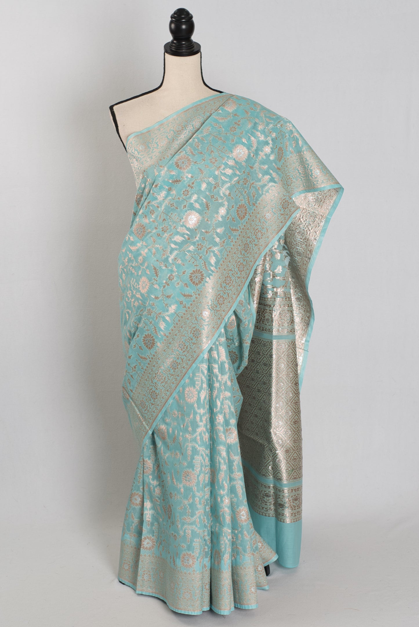 Laila: Sky Blue and Gold Jamdani Banarasi Saree | Bengali-Varanasi Fusion image 0
