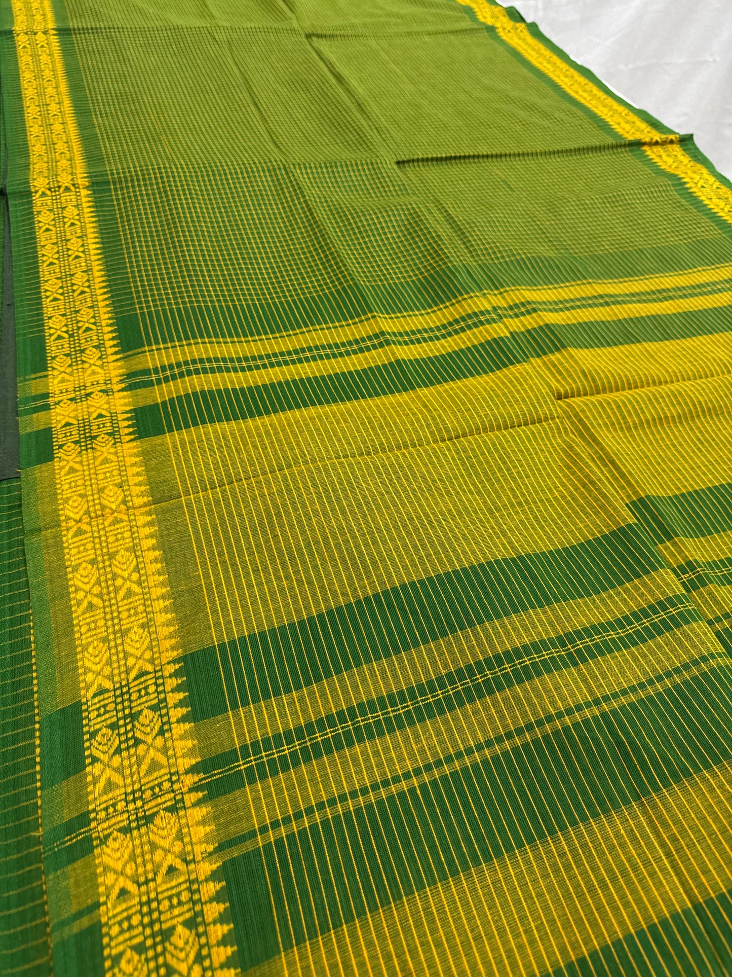 Gayetri : Green and Yellow Micro Checks Soft Cotton Dhaniakhali Saree image 1