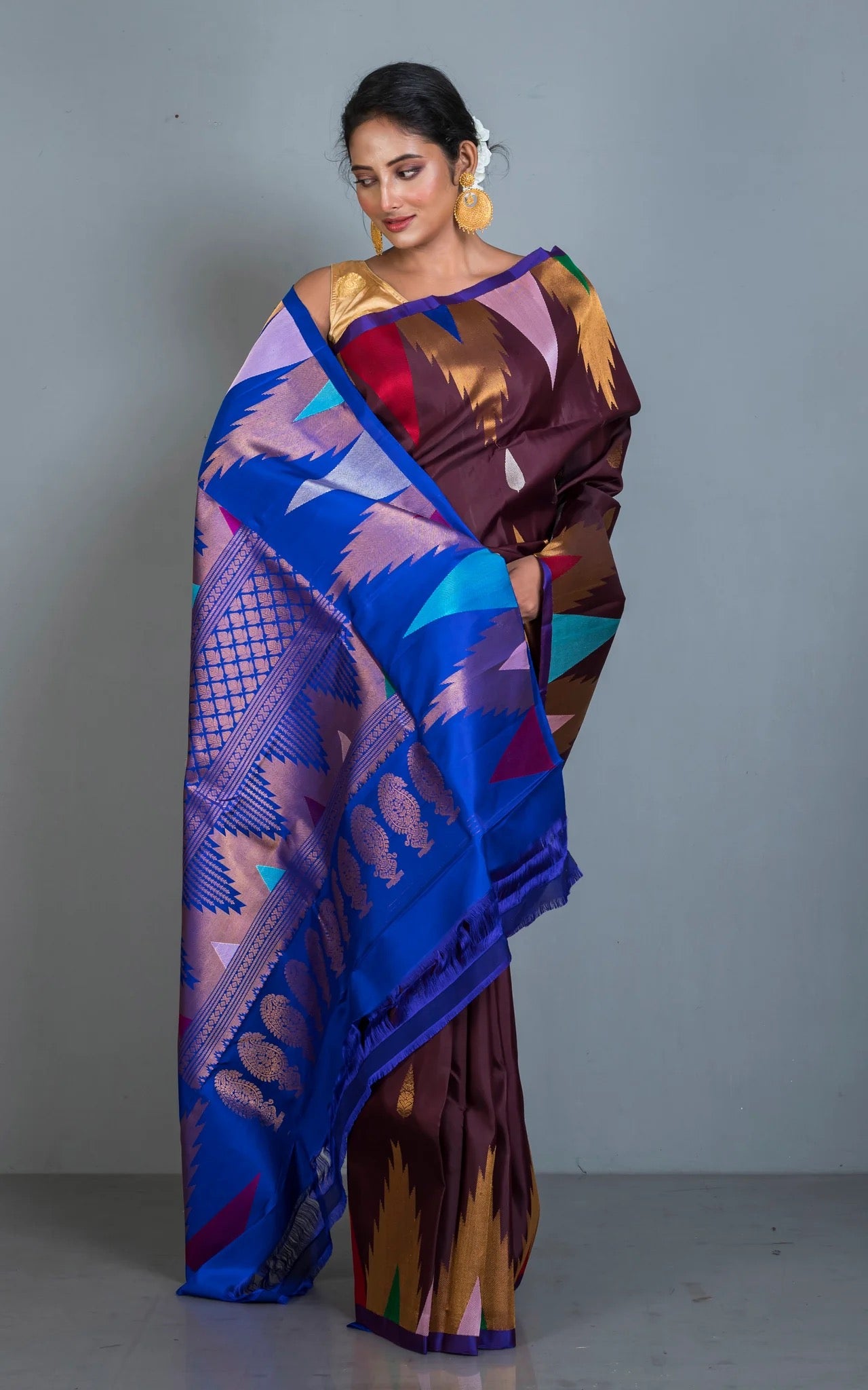 Silk Mark Certified Exclusive Gadwal Silk Saree in Dark Wine.