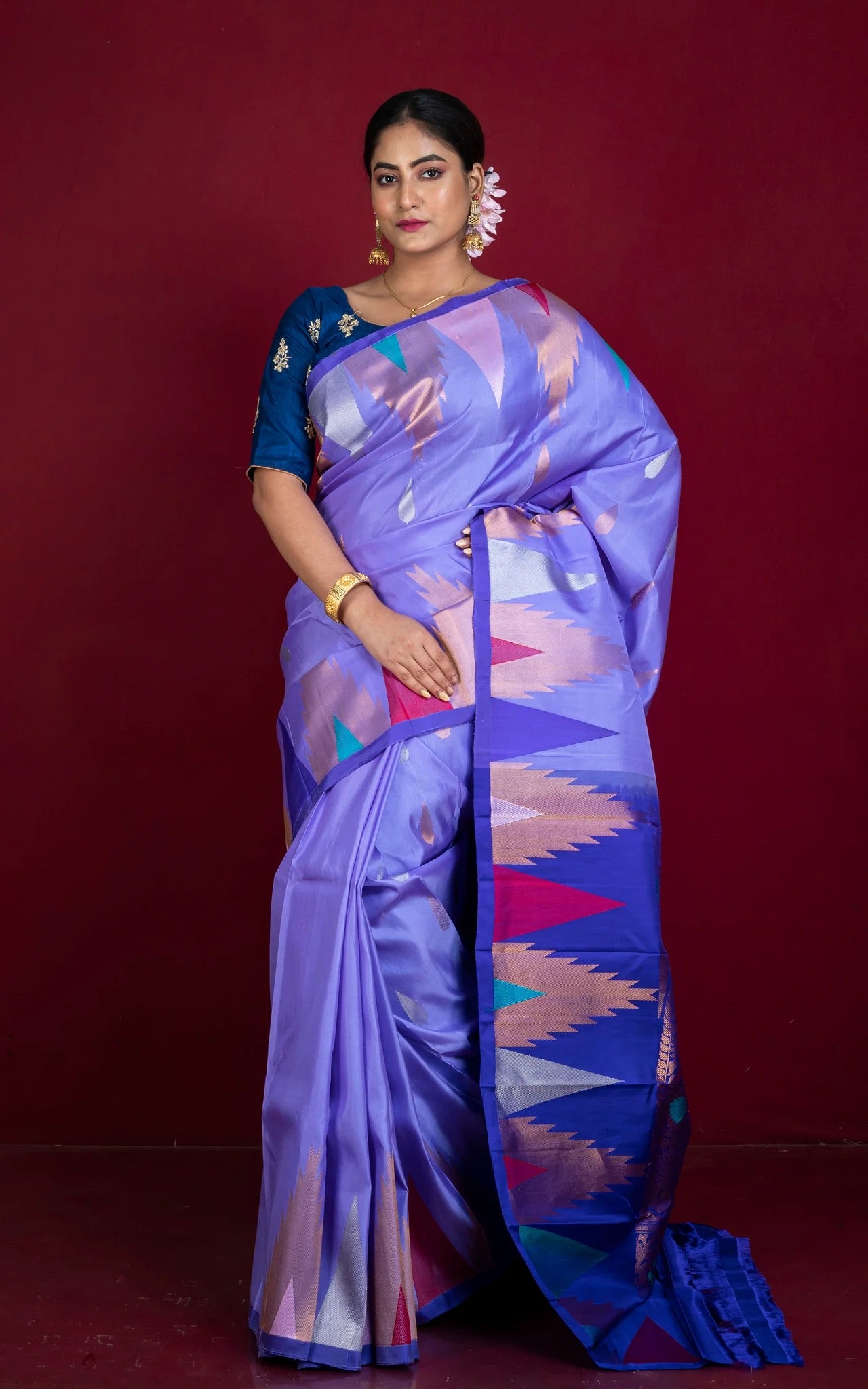 Silk Mark Certified Temple Border Gadwal Silk Saree in Purple.