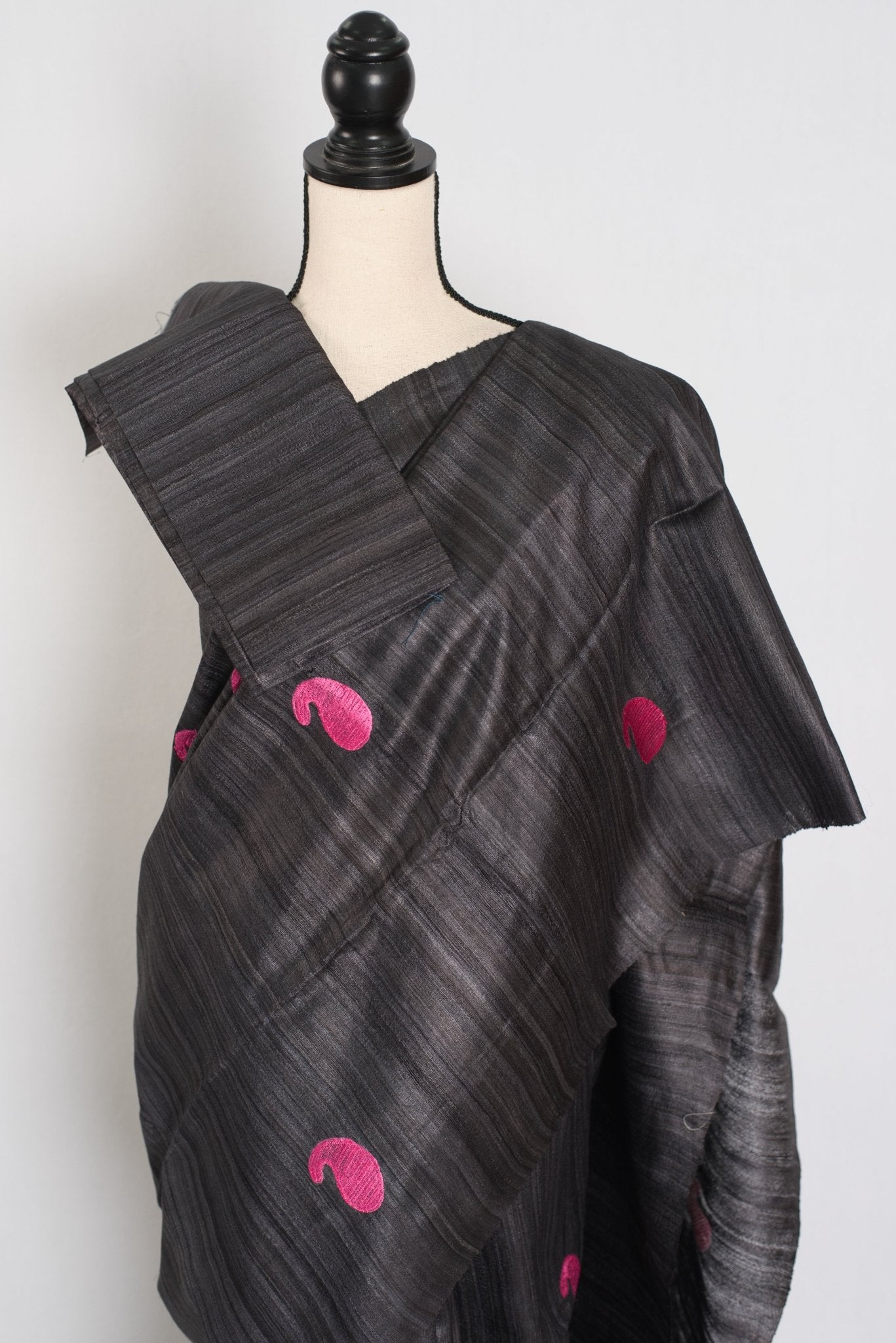 Gemini: Charcoal Black Gicha Tussar Silk Saree with Embroidery - Saree Mandi