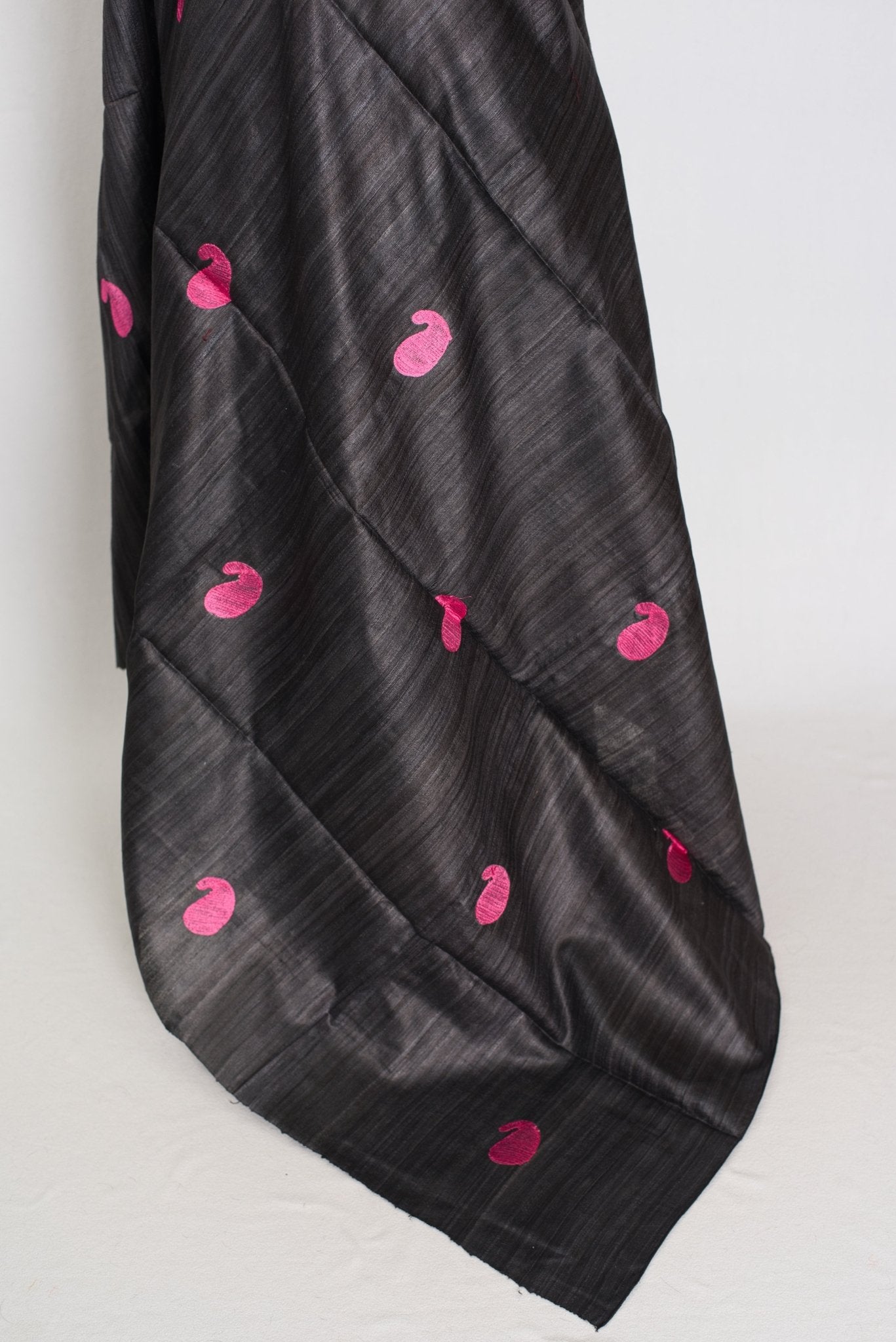 Gemini: Charcoal Black Gicha Tussar Silk Saree with Embroidery - Saree Mandi