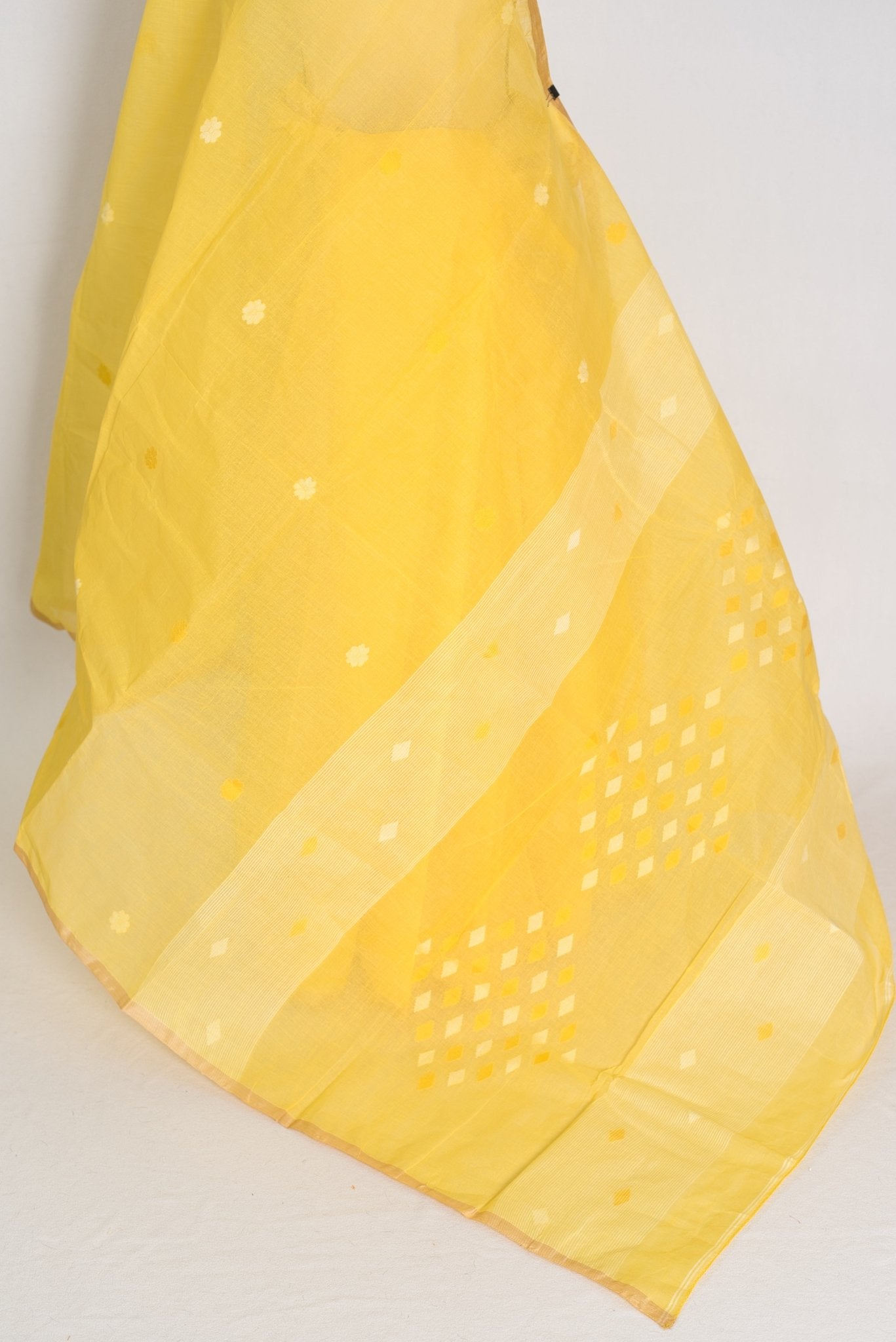 Ira: Pure Cotton Bengal Handloom Jamdani Saree in Yellow | Bengali Tant - Saree Mandi