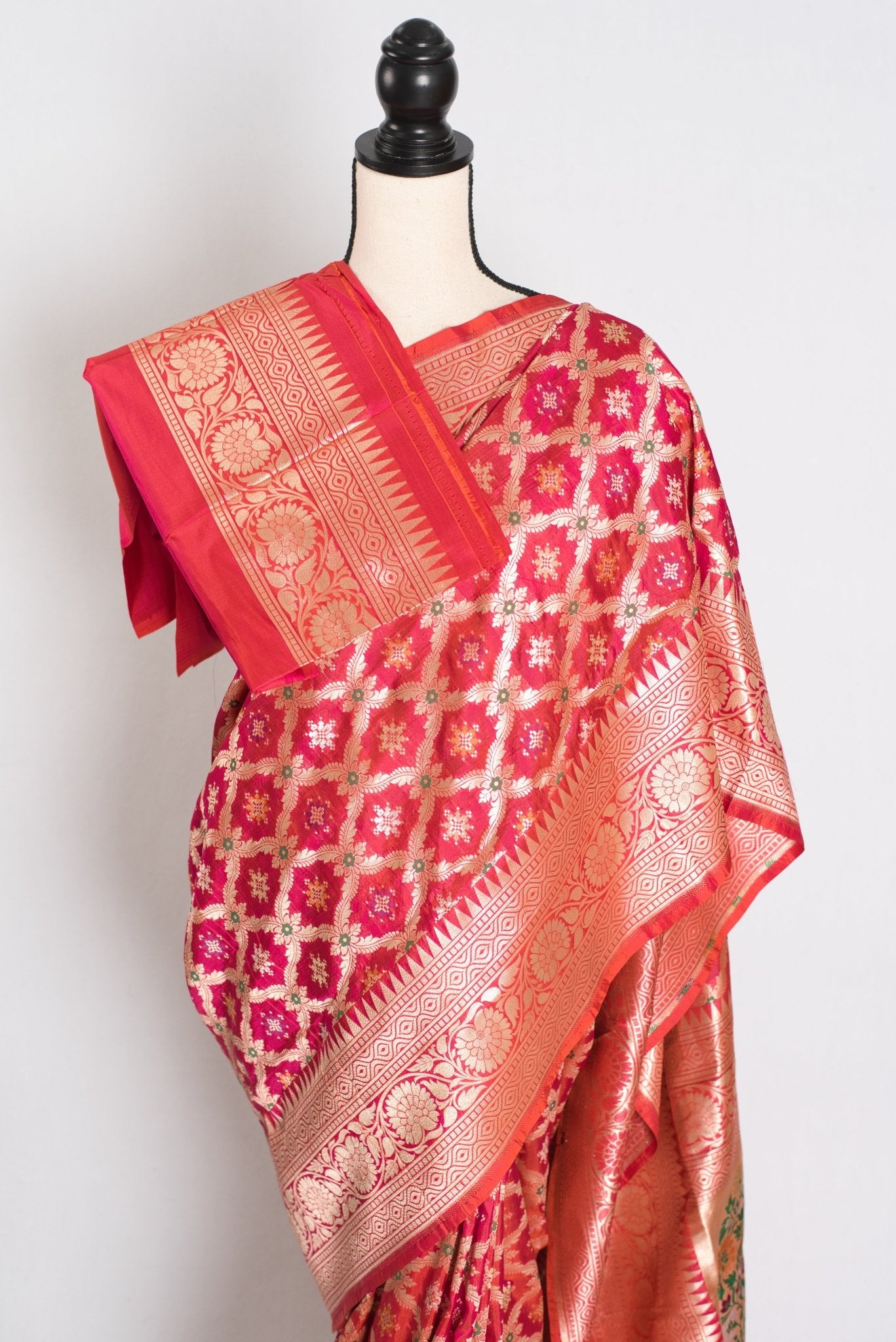 Ishq : Exclusive Coral Pink Bridal Banarasi Saree with Minakari Jaal Weaving - Saree Mandi