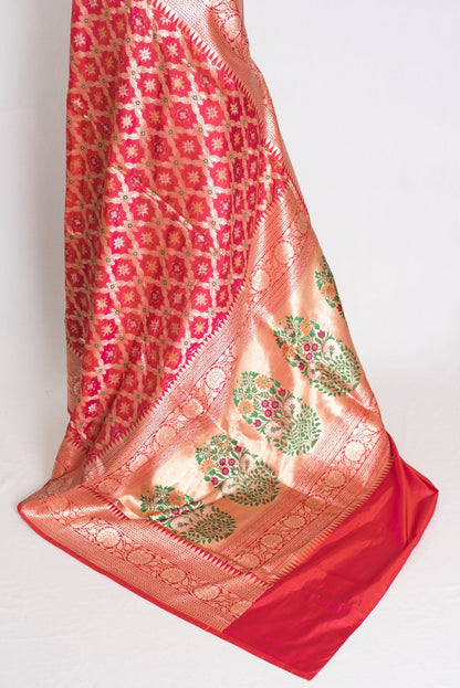 Ishq : Exclusive Coral Pink Bridal Banarasi Saree with Minakari Jaal Weaving - Saree Mandi