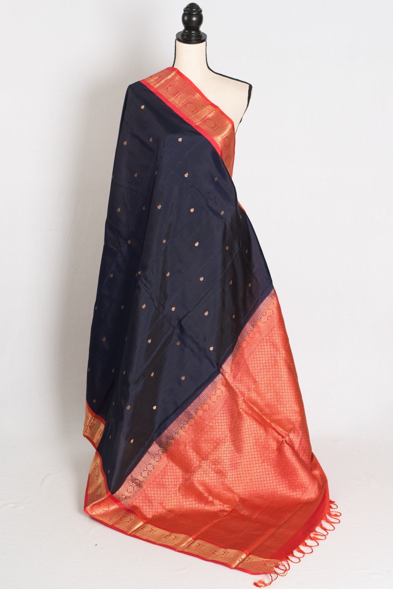 Kalyani: Midnight Blue and Peach Traditional Kanjivaram Silk Saree - Saree Mandi