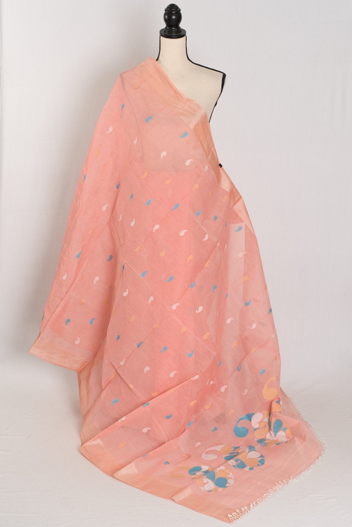 Katha : Pure Cotton Bengal Jamdani Saree in Peach with Tussar Silk Border - Saree Mandi