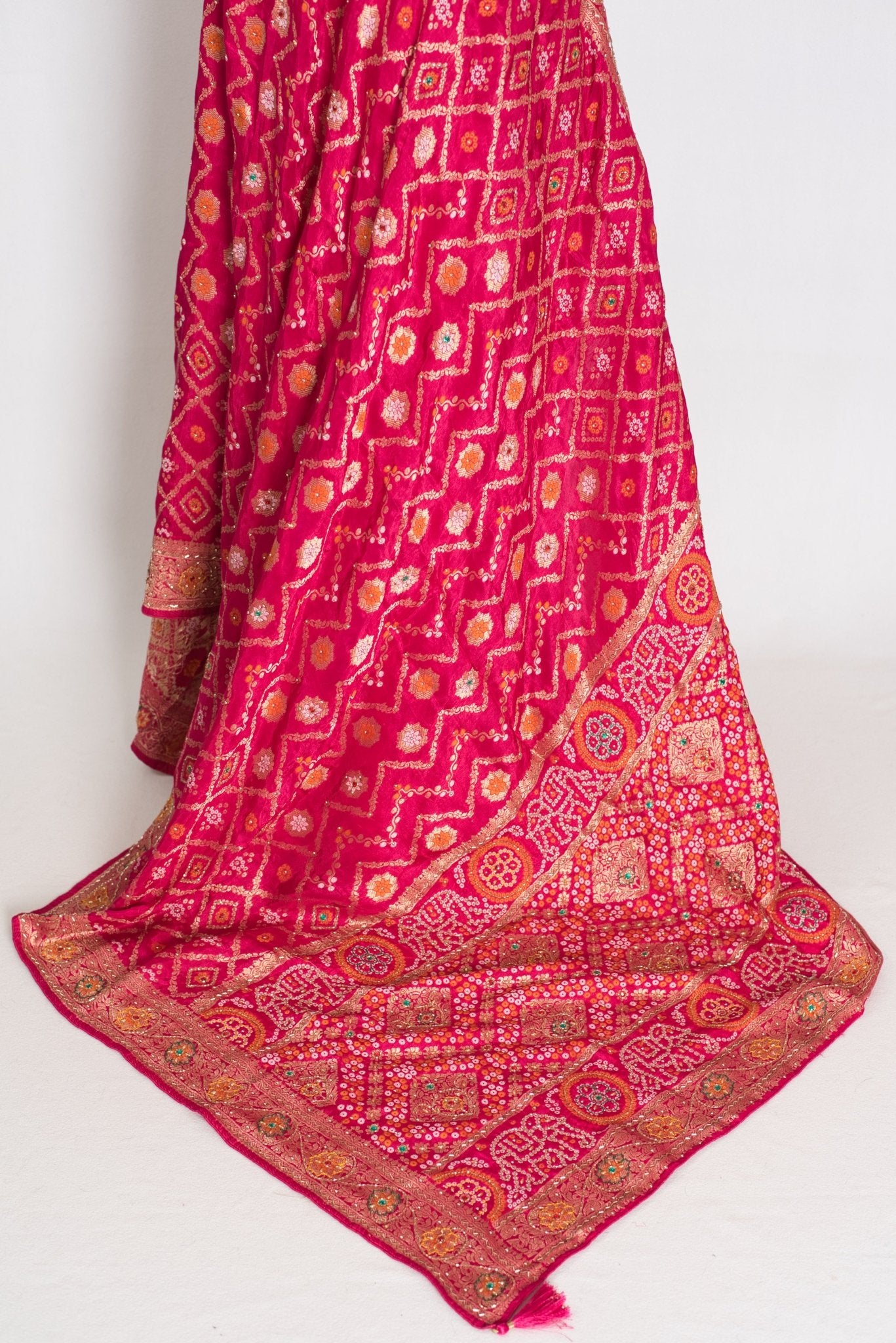 Liza | Dark Pink Hand Embroidery Soft Dola Silk Banarasi Saree - Saree Mandi