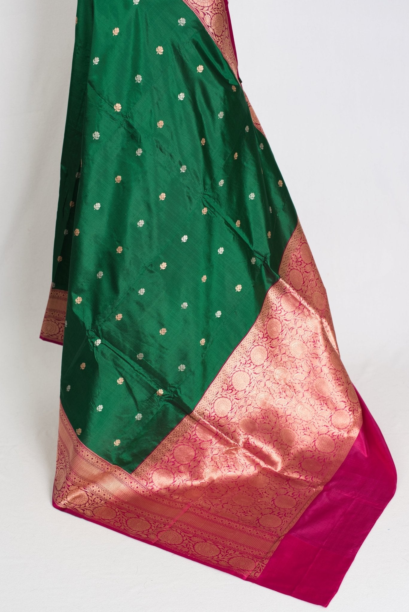 Mahi : Silk Mark Certified Katan Banarasi Saree in Green and Magenta - Saree Mandi