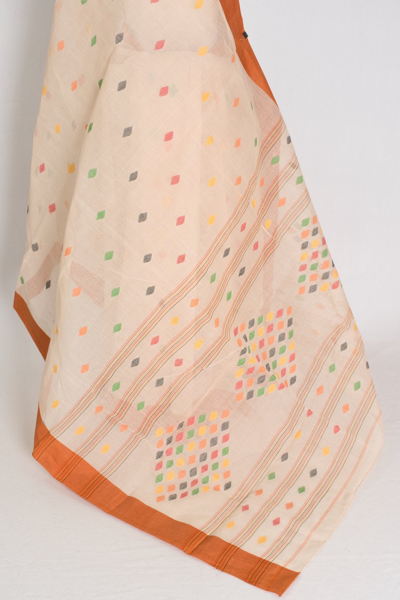 Mandar : Pure Cotton Bengal Handloom Jamdani Saree in Light Brown - Saree Mandi