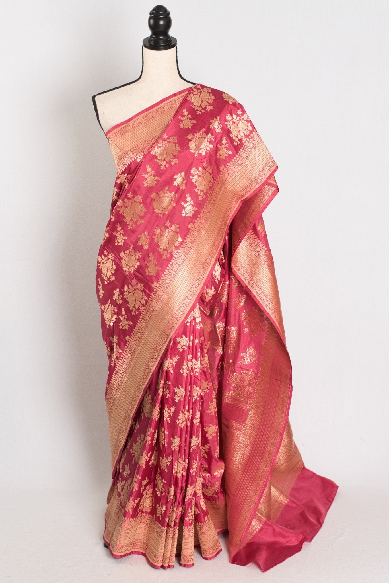 Mehuli: Silk Mark Certified Dusty Pink Bridal Banarasi Silk Saree - Saree Mandi