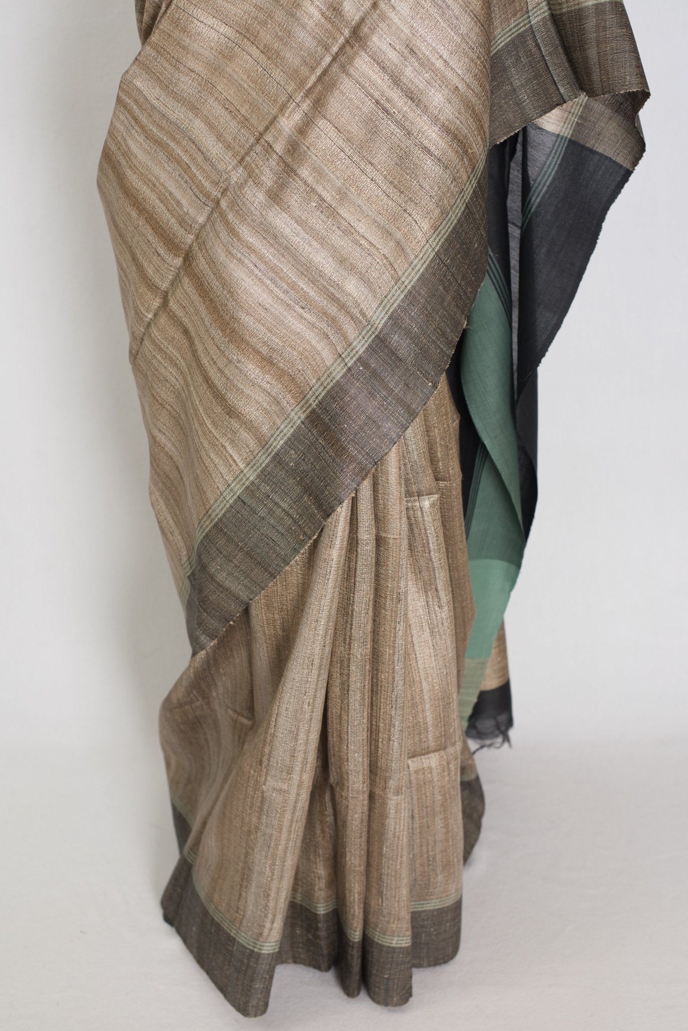 Minakshi: Natural Tan Ketiya Tussar Silk Saree with Ganga Jamuna Border - Saree Mandi