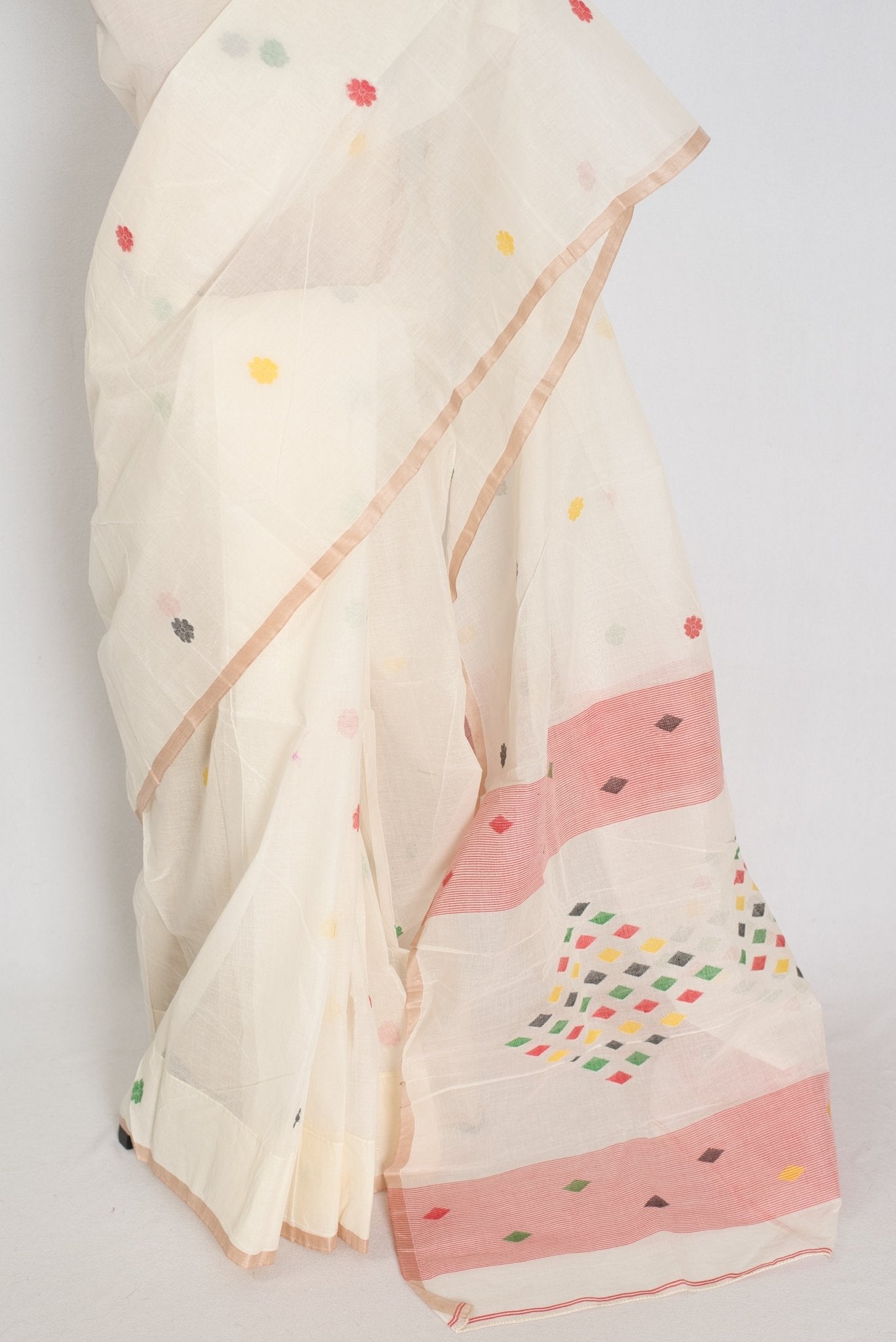Mita: Pristine Off - White Bengal Handloom Cotton Jamdani Saree - Saree Mandi