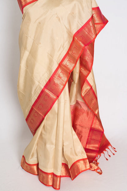 Mohini: Clay White & Coral Pink Kanjivaram Silk Saree | Silk Mark Certified - Saree Mandi