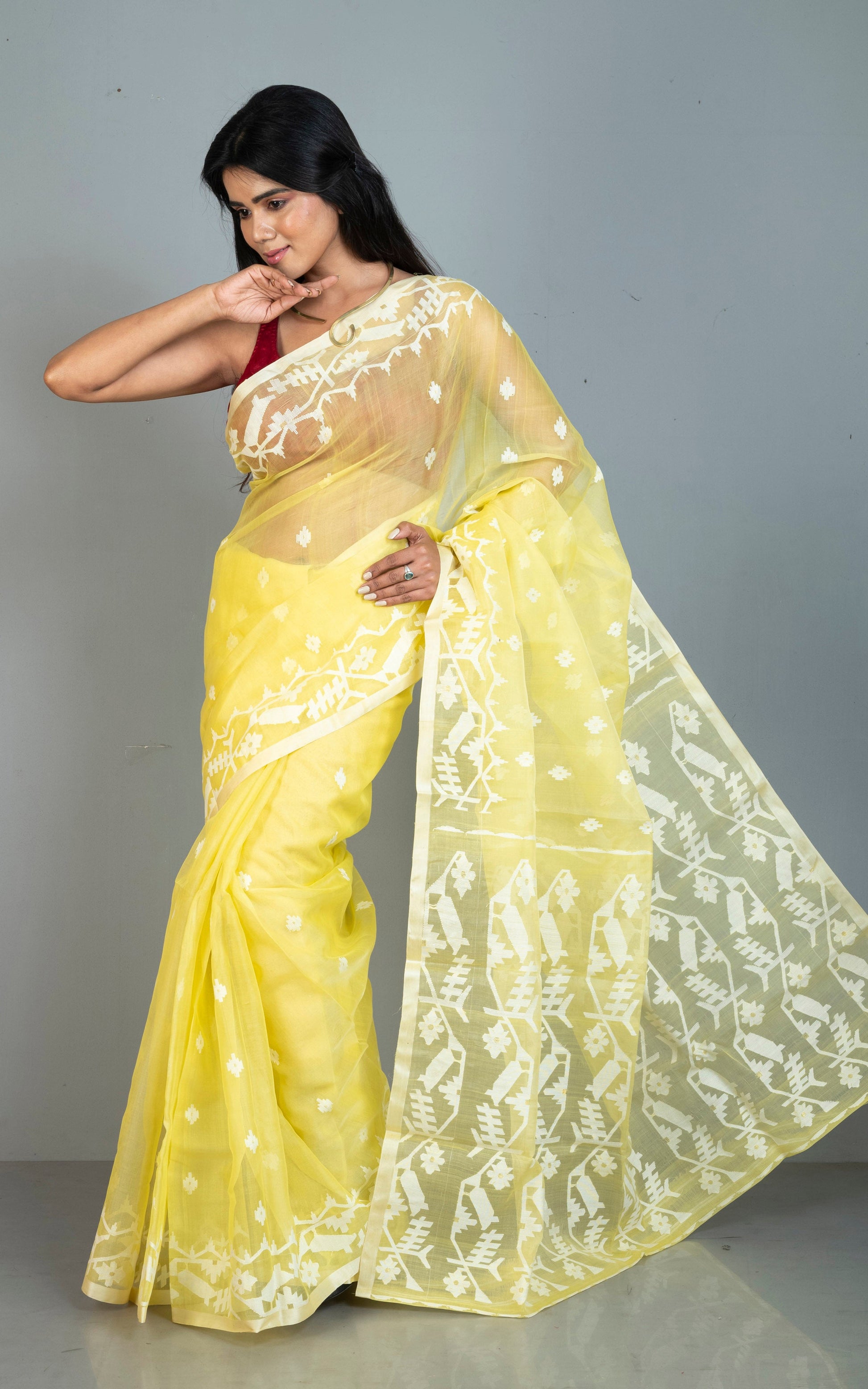 Premium Quality Traditional Karat Work Silk Jamdani Saree in Pastel Yellow and Off White