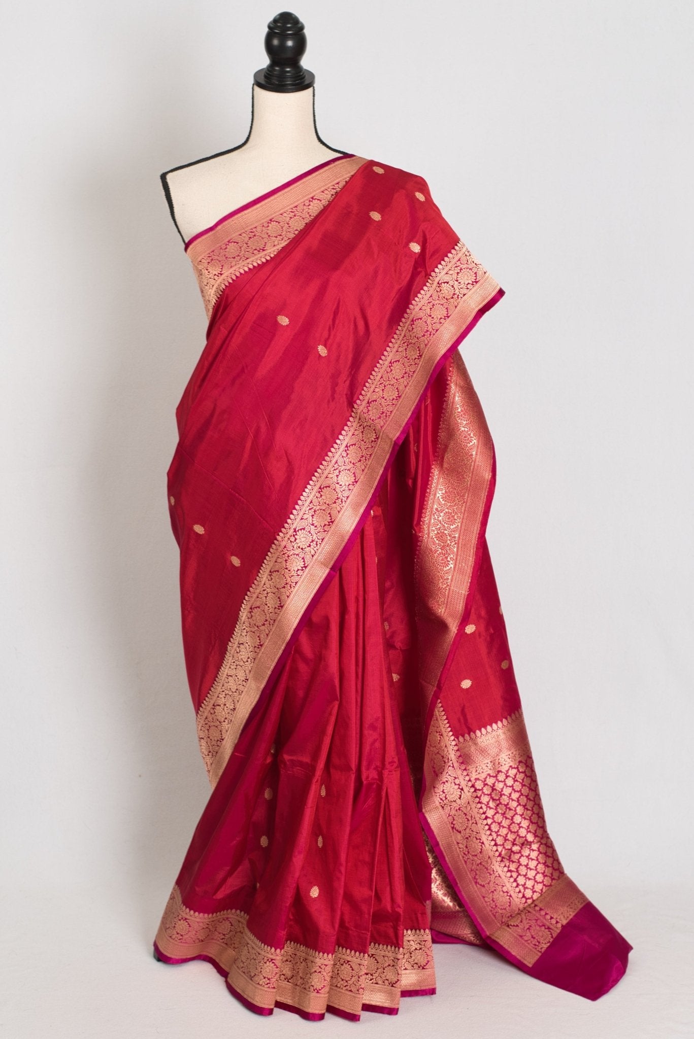 Nargis : Certified Silk Banarasi Saree in Rosy Red and Magenta - Saree Mandi