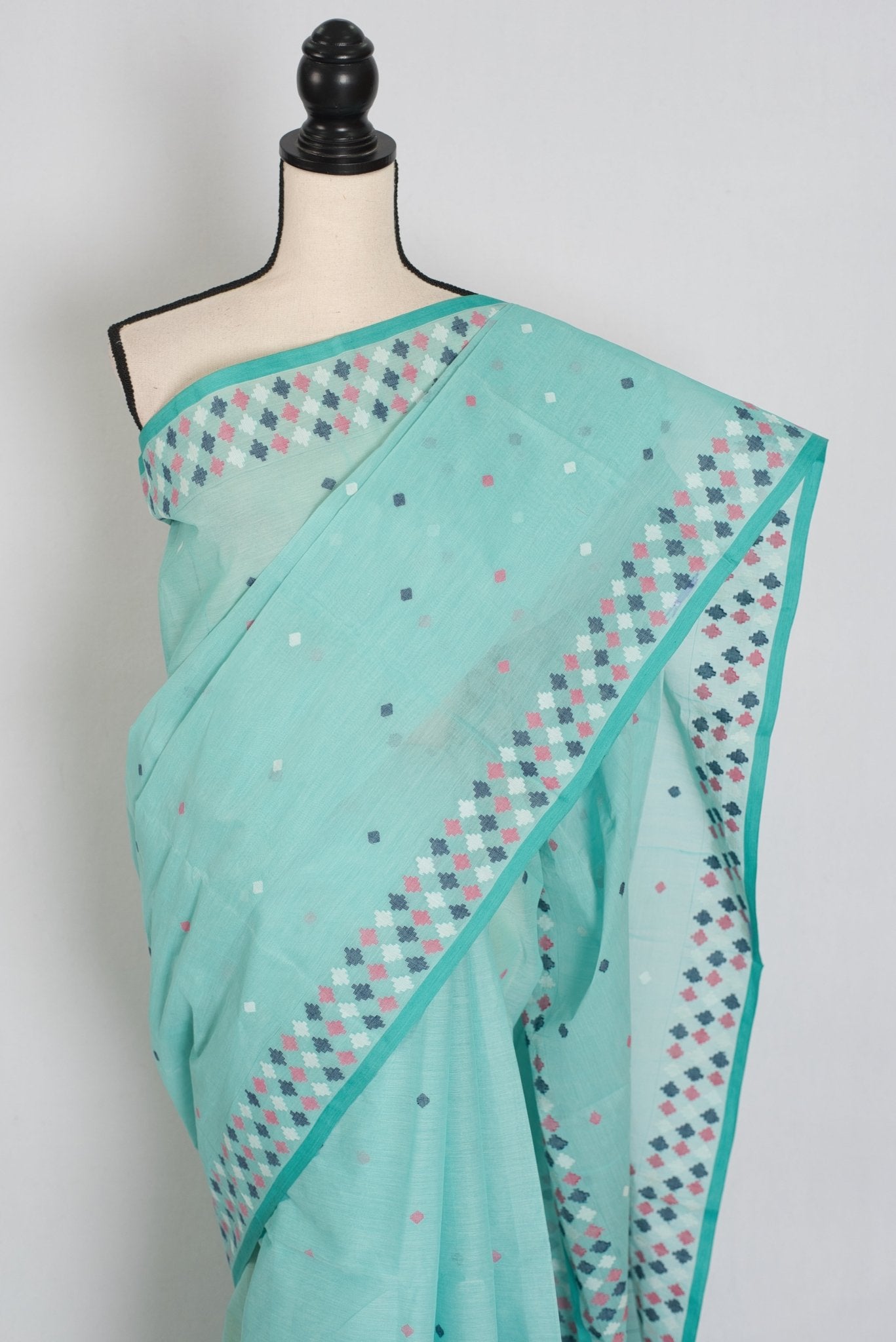 Neela: Turquoise Blue Bengal Handloom Pure Cotton Jamdani Saree - Saree Mandi