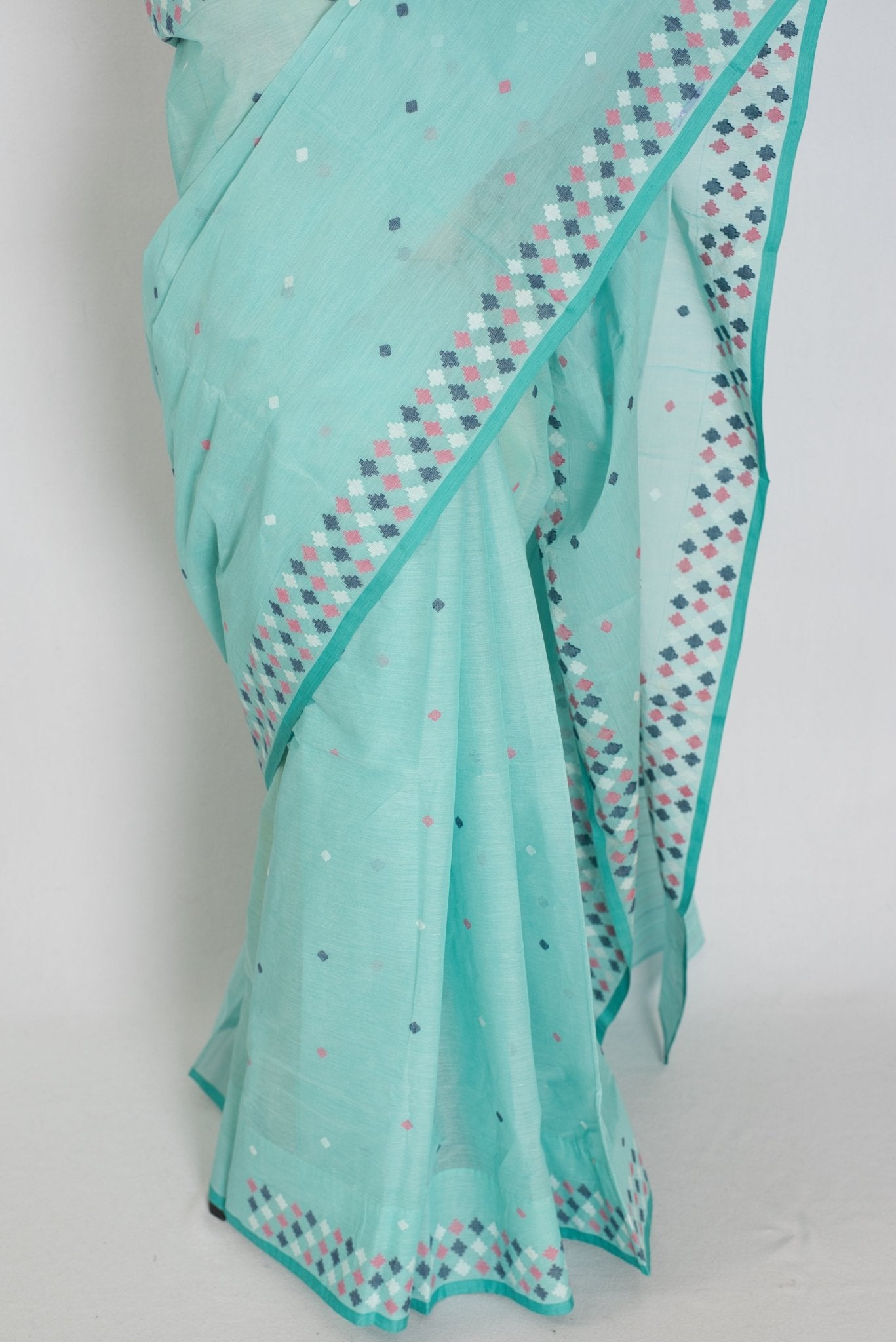 Neela: Turquoise Blue Bengal Handloom Pure Cotton Jamdani Saree - Saree Mandi