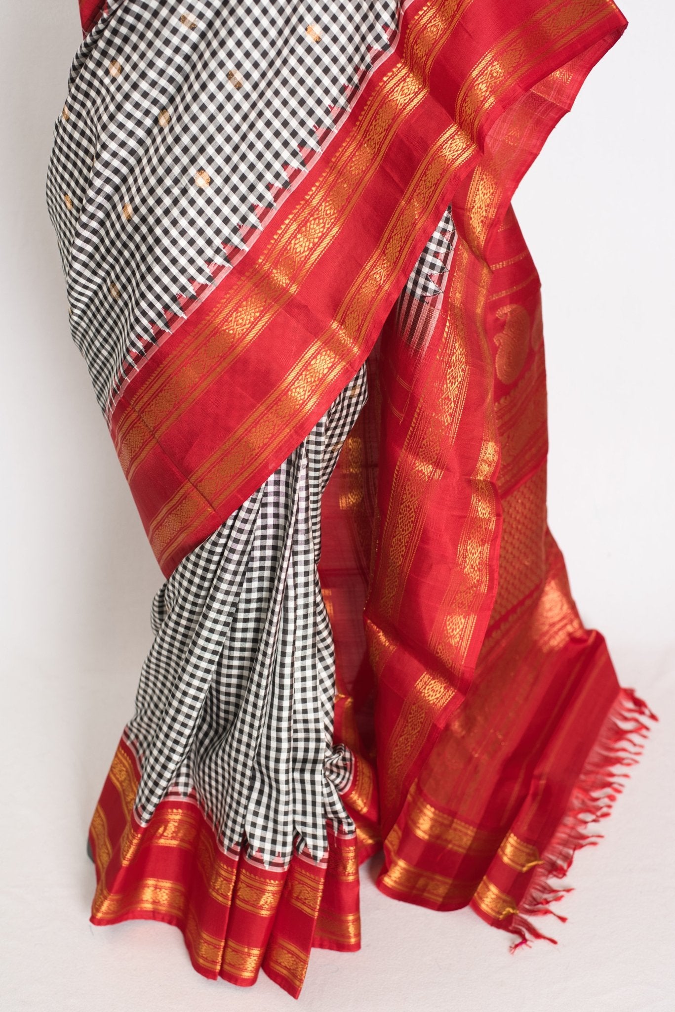 Parvati: Black and White Micro Checks Gadwal Silk Saree with Red Kanji Border - Saree Mandi