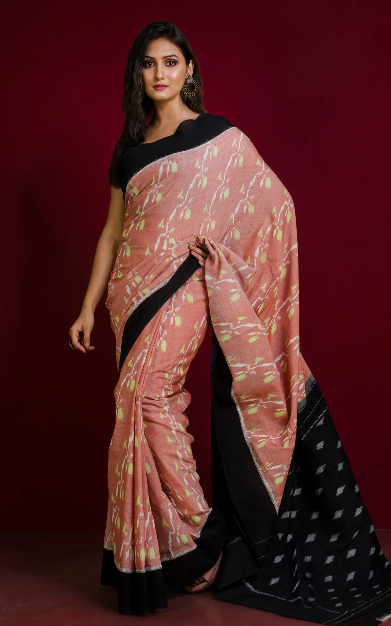 Mercerized Cotton Ikkat Pochampally Saree in Pale Chestnut Brown.