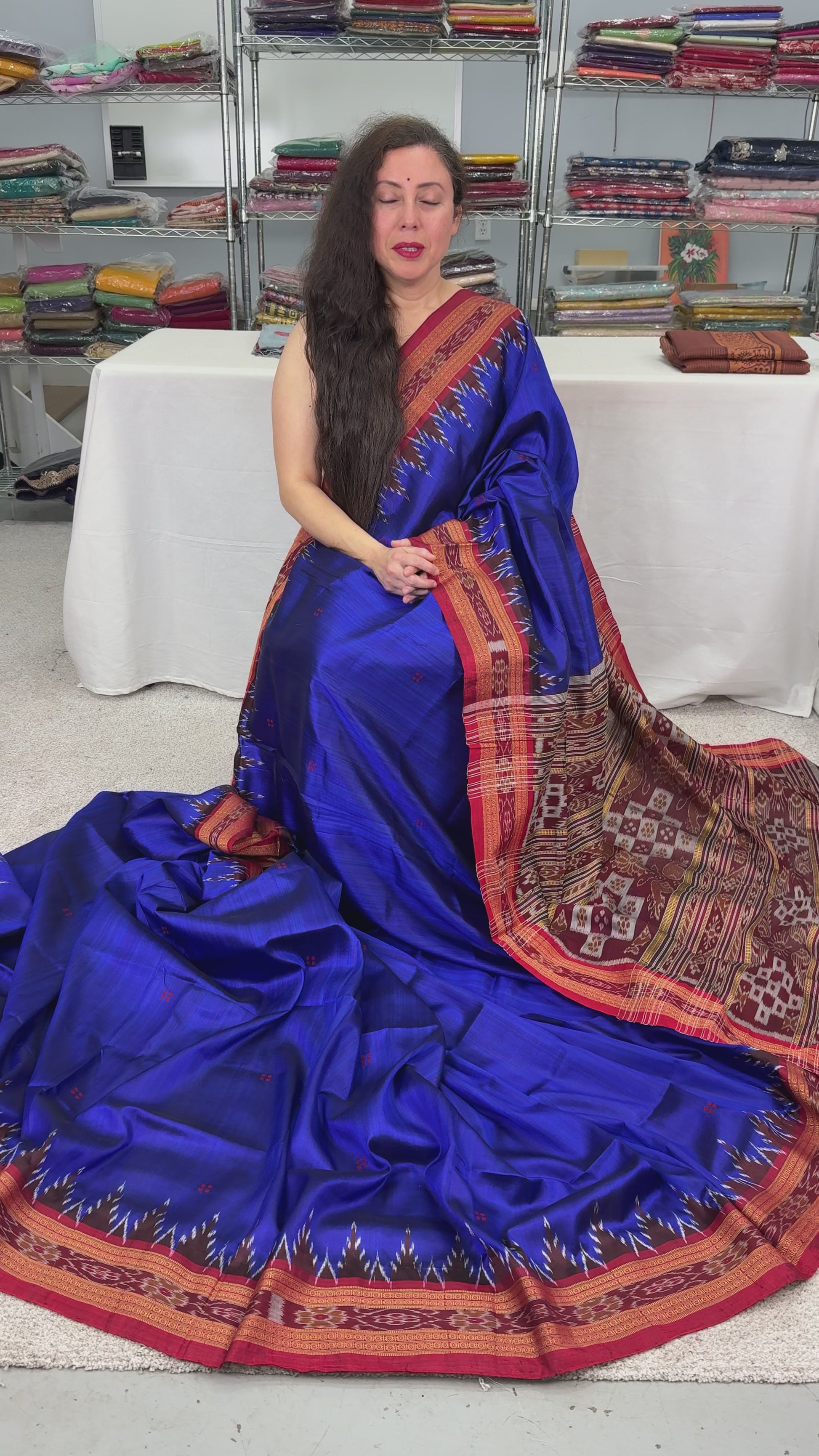 video of Silk Mark Certified Khandua Silk Odisha Saree in Blue and Red.