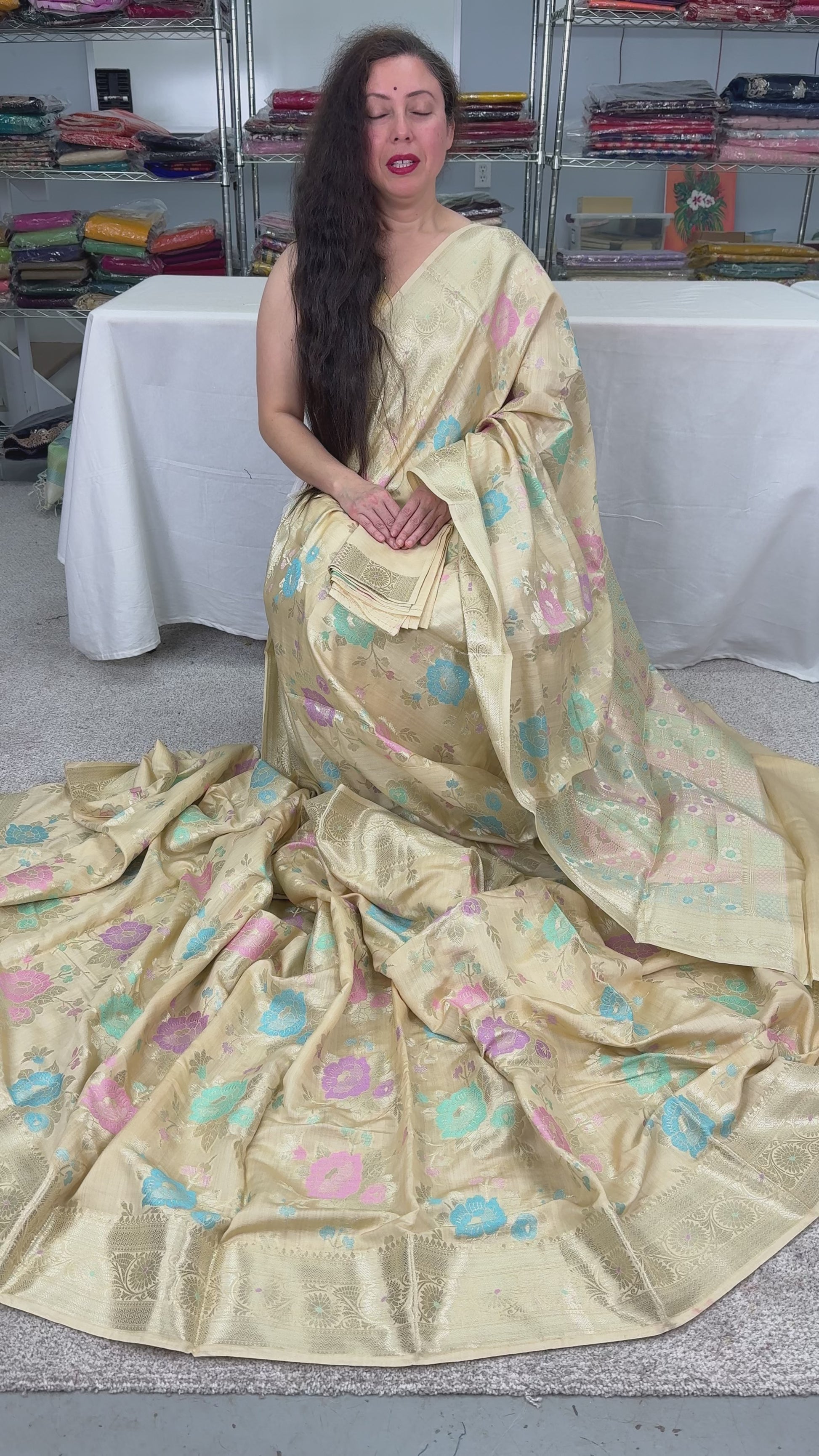 Video of Off-White & Gold Soft Muga Cotton Silk Saree | Floral Banarasi Weave.