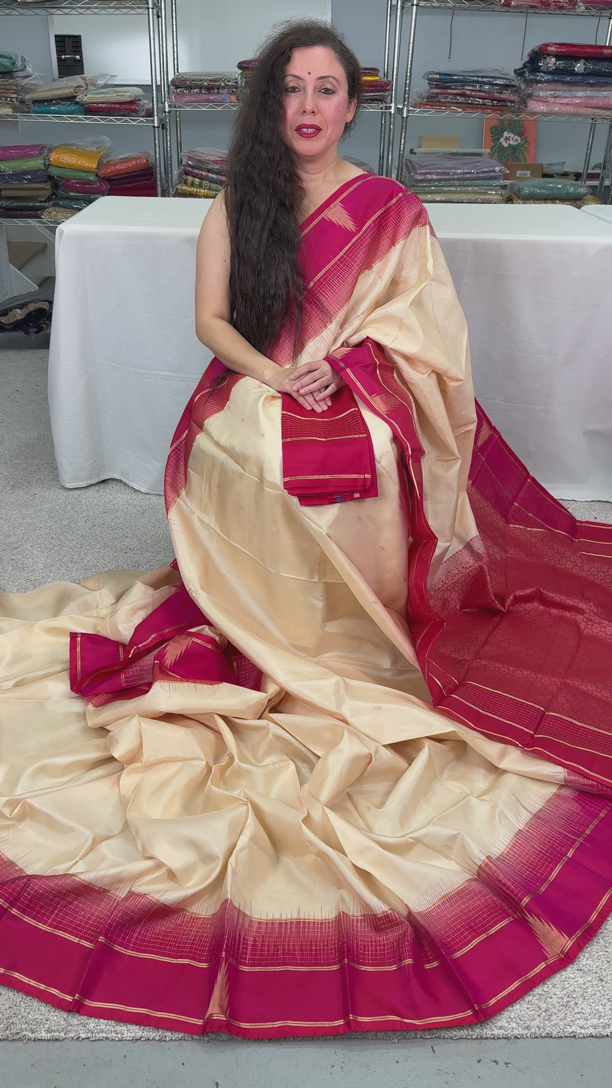 Video of Clay White & Rani Pink Kanjivaram Silk Saree | Silk Mark Certified.