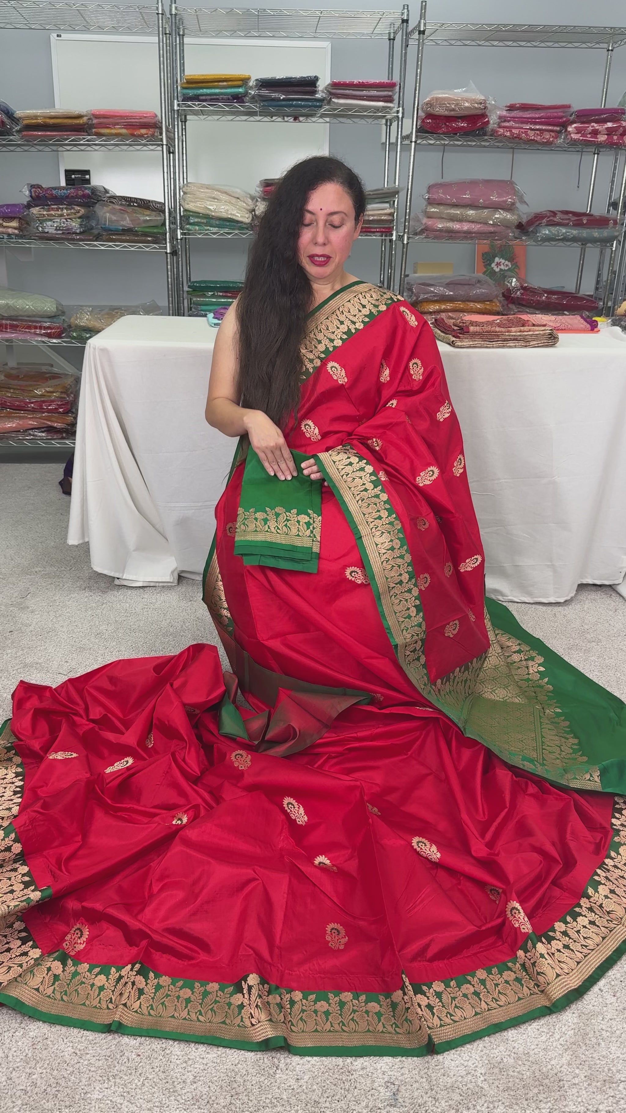 Video of Haripriya : Red and Green Bridal Banarasi Silk Saree