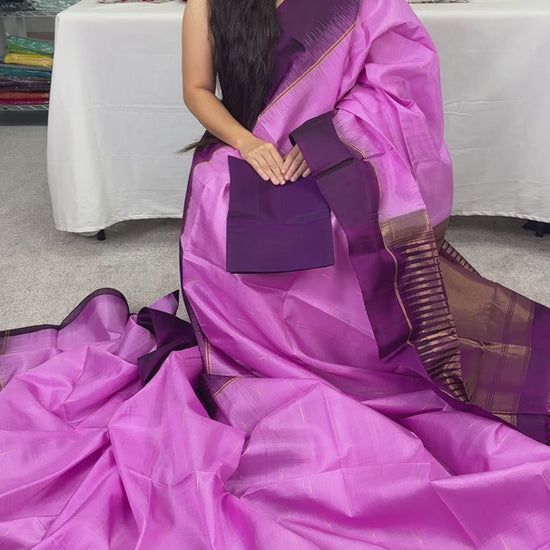 Video of Lilac and Deep Purple Lightweight Kanjivaram Silk Saree.