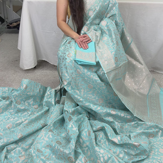 video of Sky Blue and Gold Jamdani Banarasi Saree | Bengali-Varanasi Fusion.