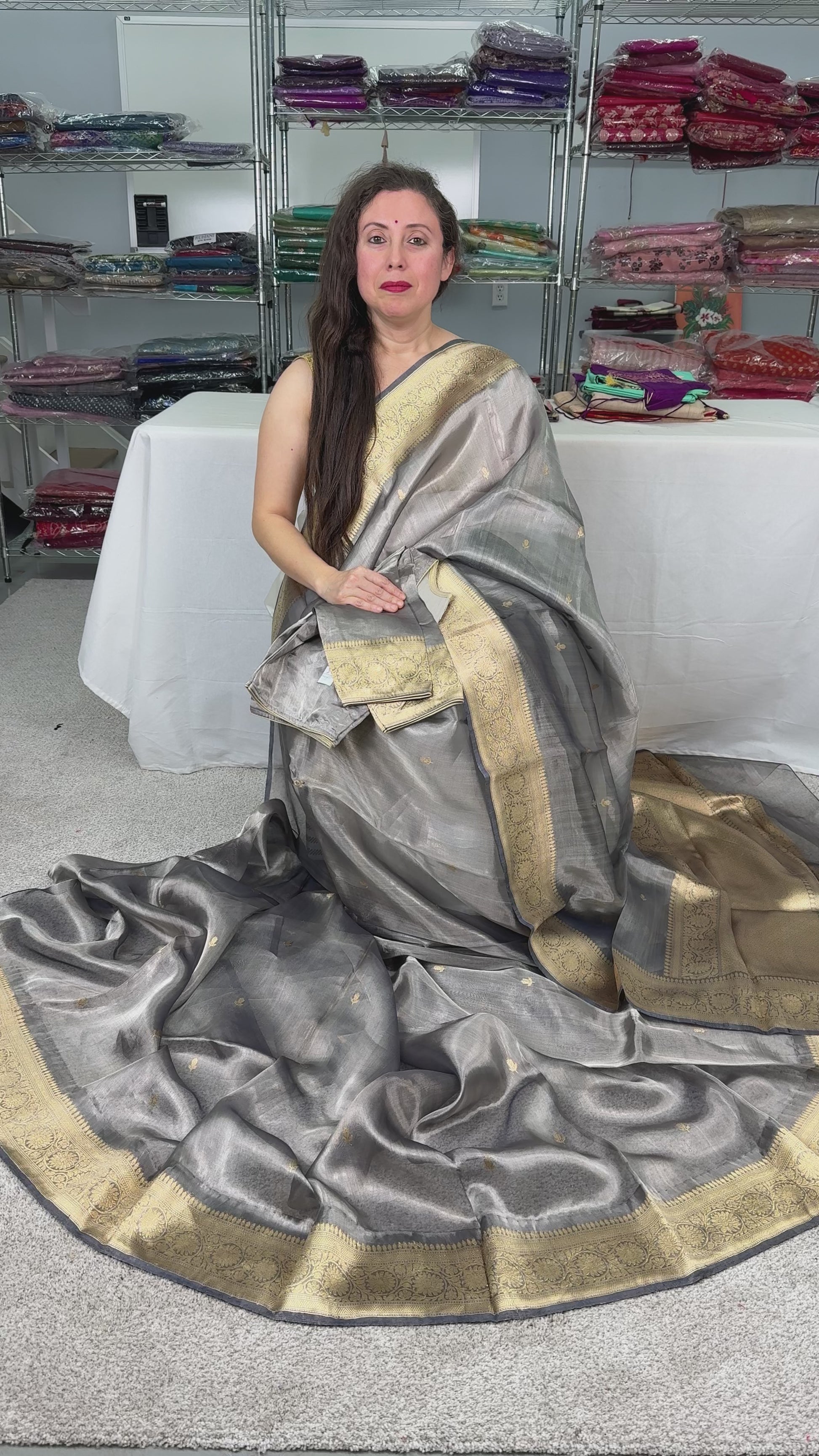 Video of Silk Mark Certified Silver Grey Tissue Banarasi Saree 38 Size with Stitched Blouse