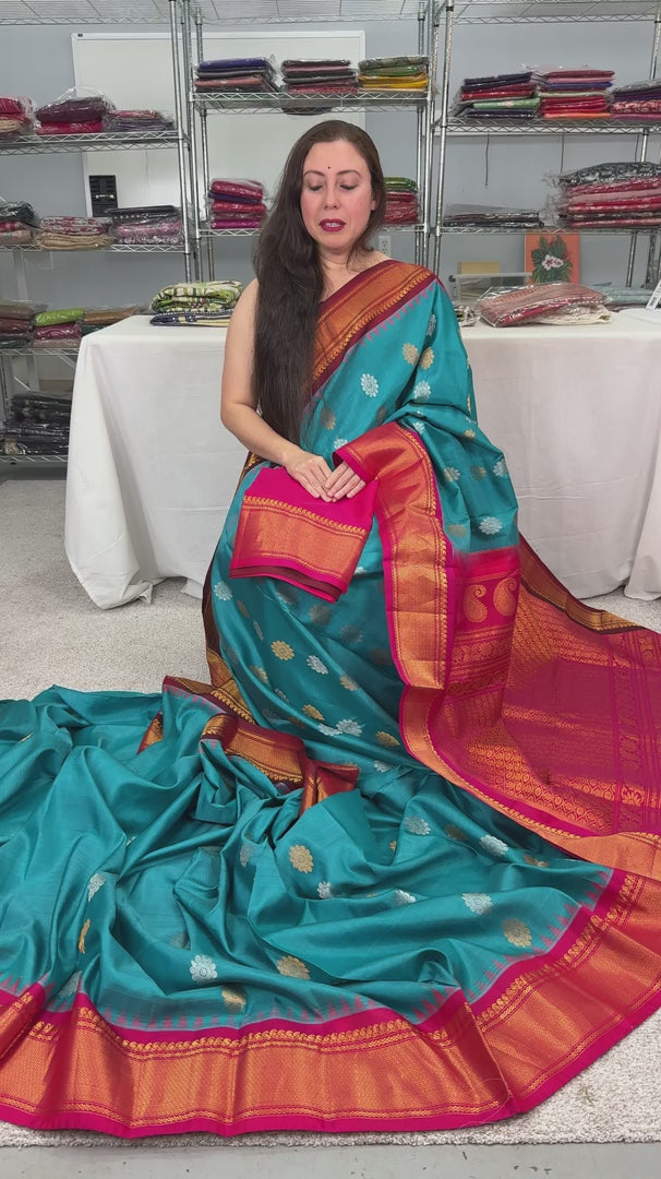 video of product Leena Ganga Jamuna Gadwal Silk Saree from Saree Mandi saree store in USA.