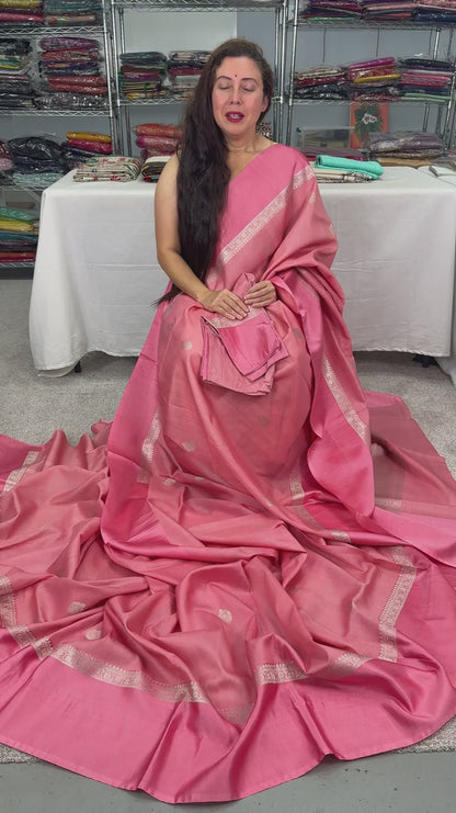 Video of the pastel pink pure Tussar silk Banarasi.