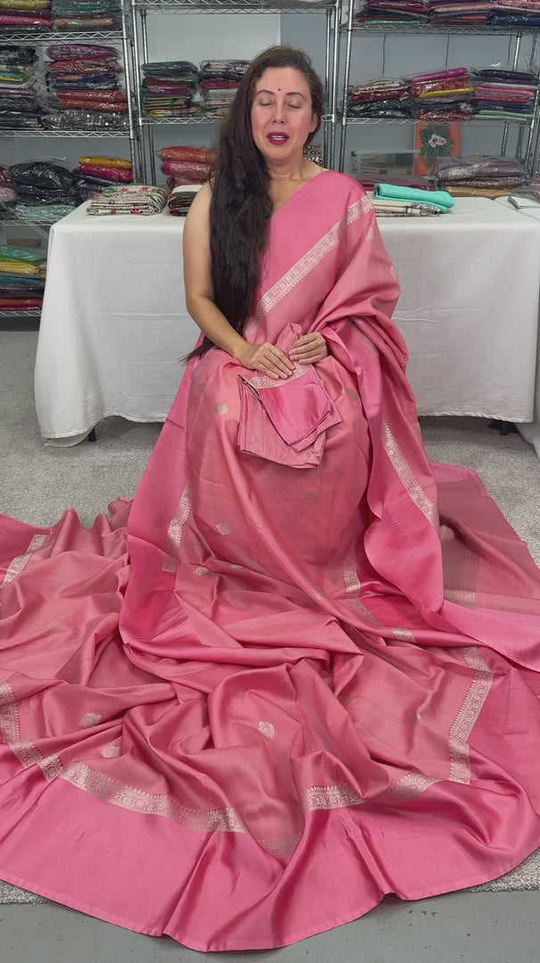 Video of the pastel pink pure Tussar silk Banarasi.