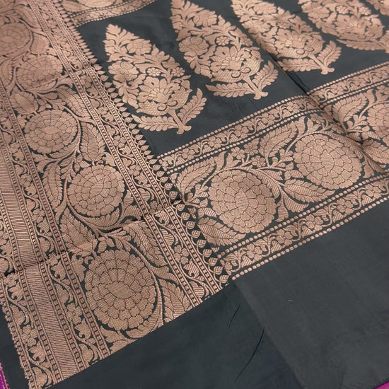 Video of Certified Silk Purplish Pink Banarasi Saree with 38 Size Stitched Blouse.
