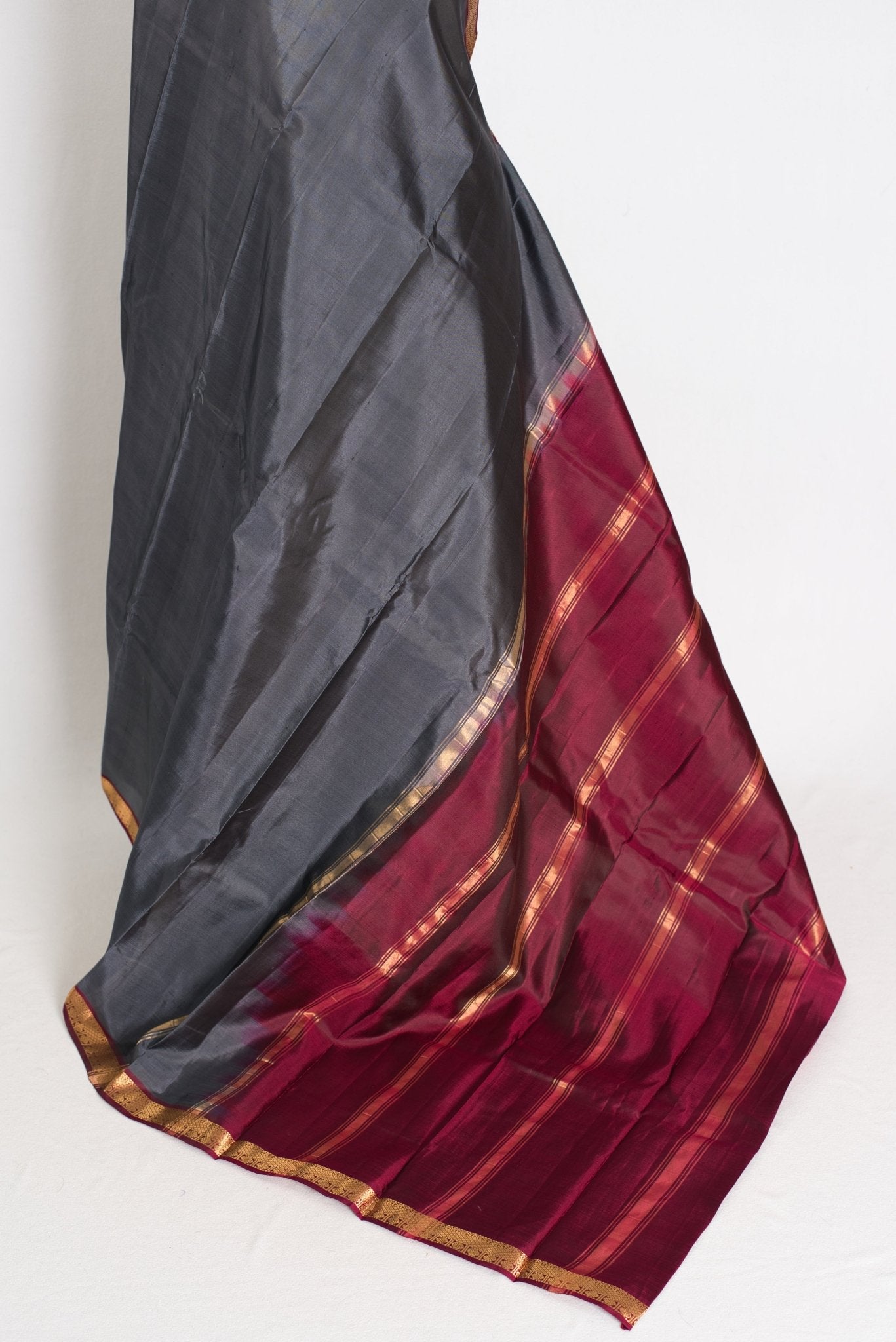 Radha : Gray and Maroon Kanjivaram Silk Saree with Small Golden Zari Border - Saree Mandi