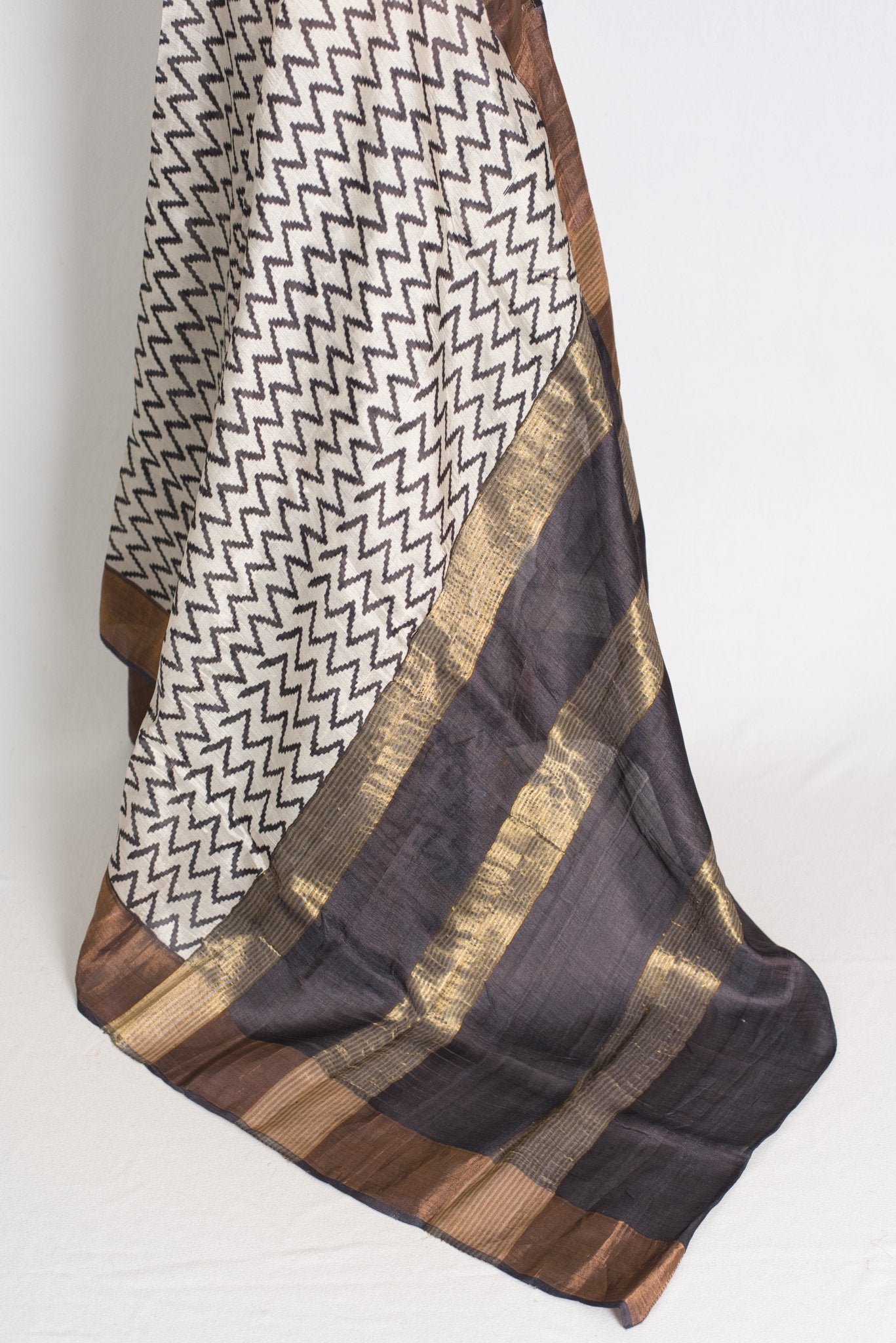 Rai : Black & White Zigzag Matka Tussar Silk Saree | Contemporary Bengali Style - Saree Mandi
