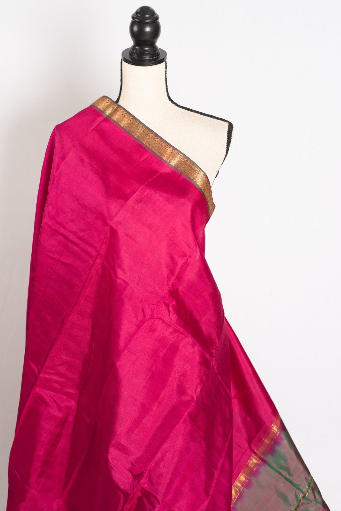 Rita : Rani Pink and Green Kanjivaram Silk Saree with Small Golden Border - Saree Mandi