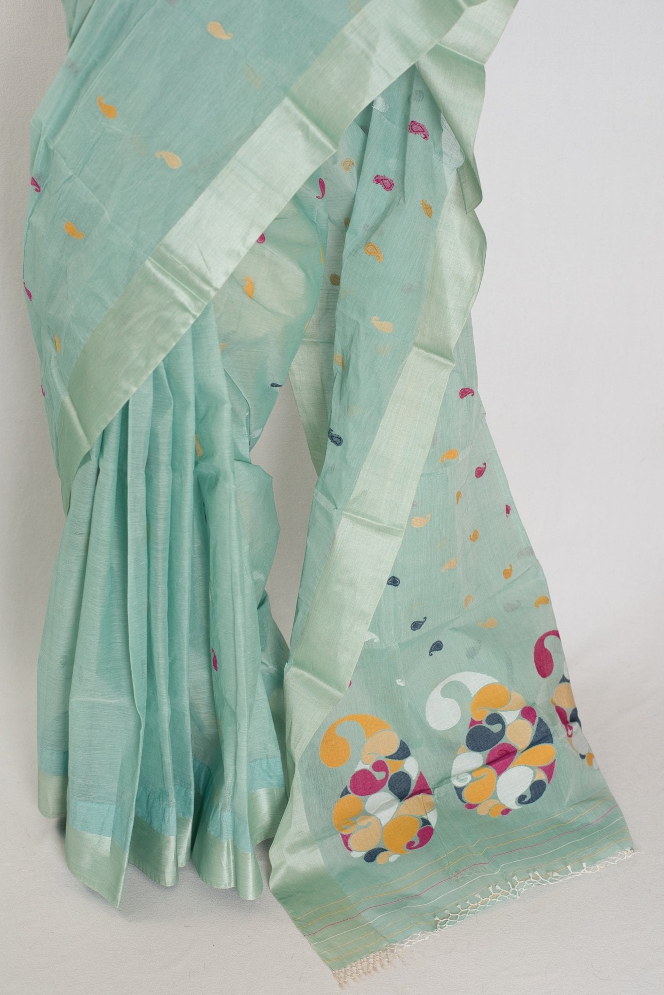 Seema: Bengal Handloom Pure Cotton Jamdani Saree | Bengali Saree - Saree Mandi
