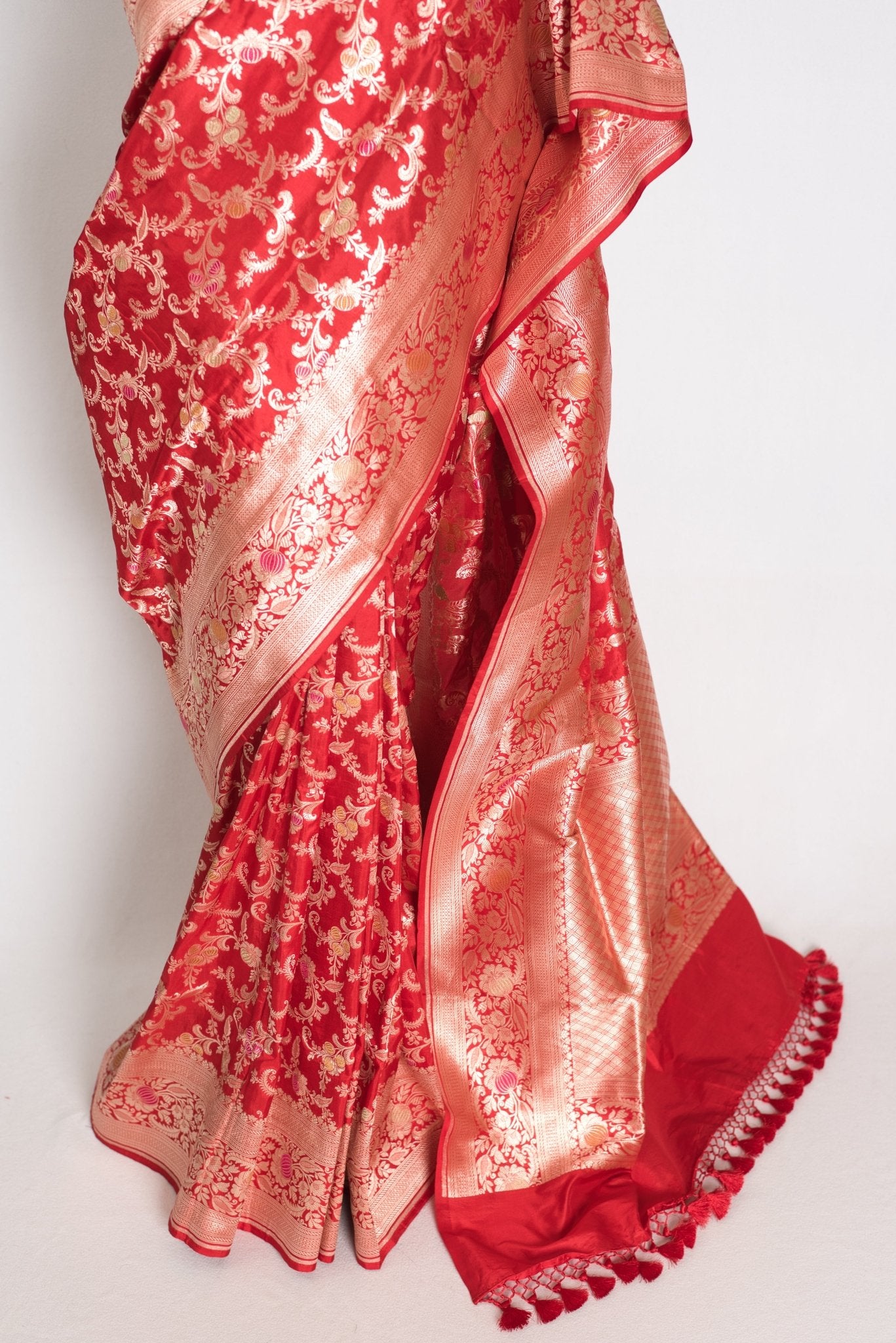 Red Banarasi saree — blouse piece