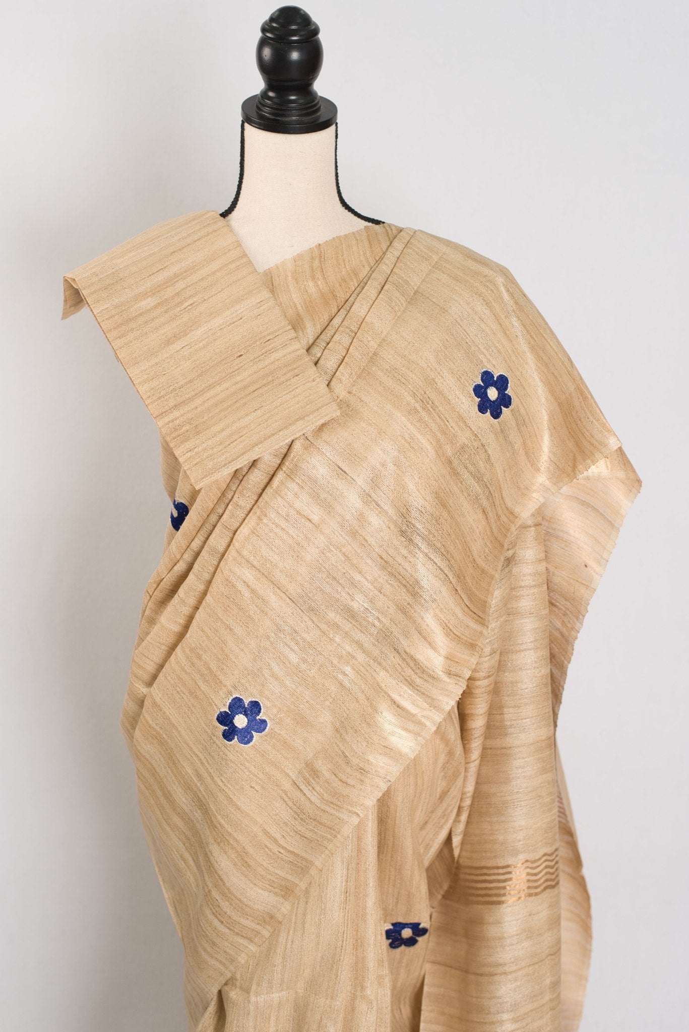 Sohini: Beige Gicha Tussar Saree | Floral Embroidery | Contemporary Handloom - Saree Mandi