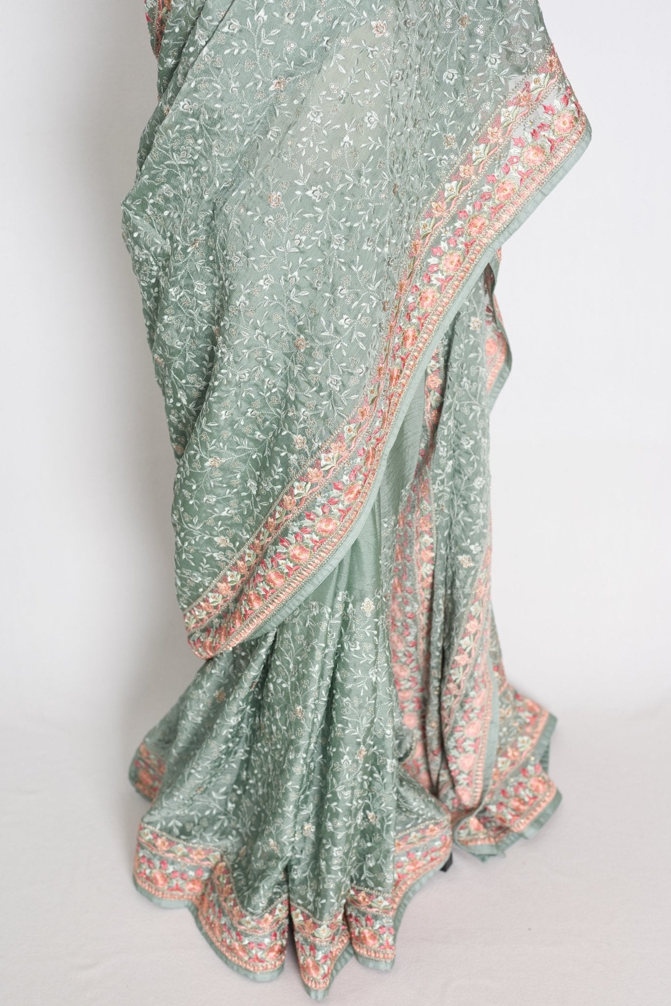 Vidya: Teal Green Crushed Georgette Saree | Floral Machine Embroidery - Saree Mandi